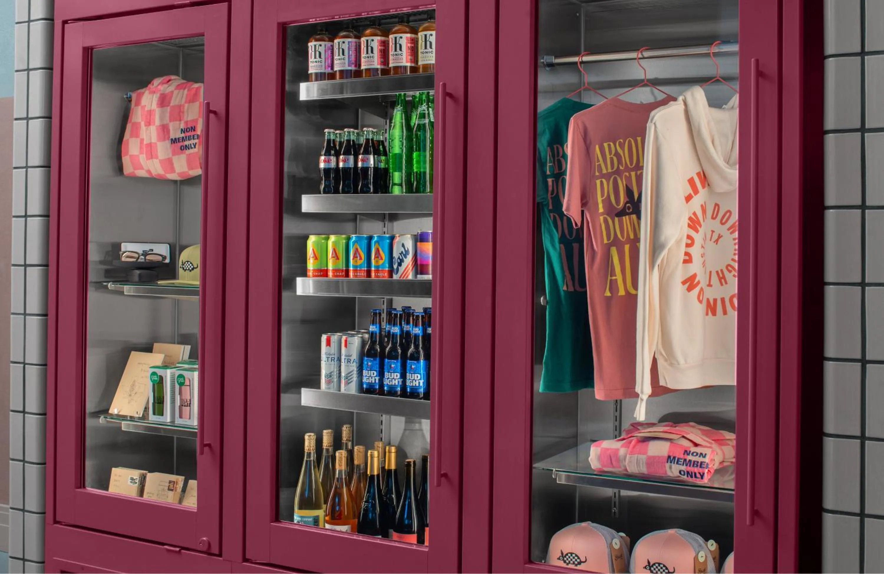 On-site shops in Downright Austin, A Renaissance Hotel