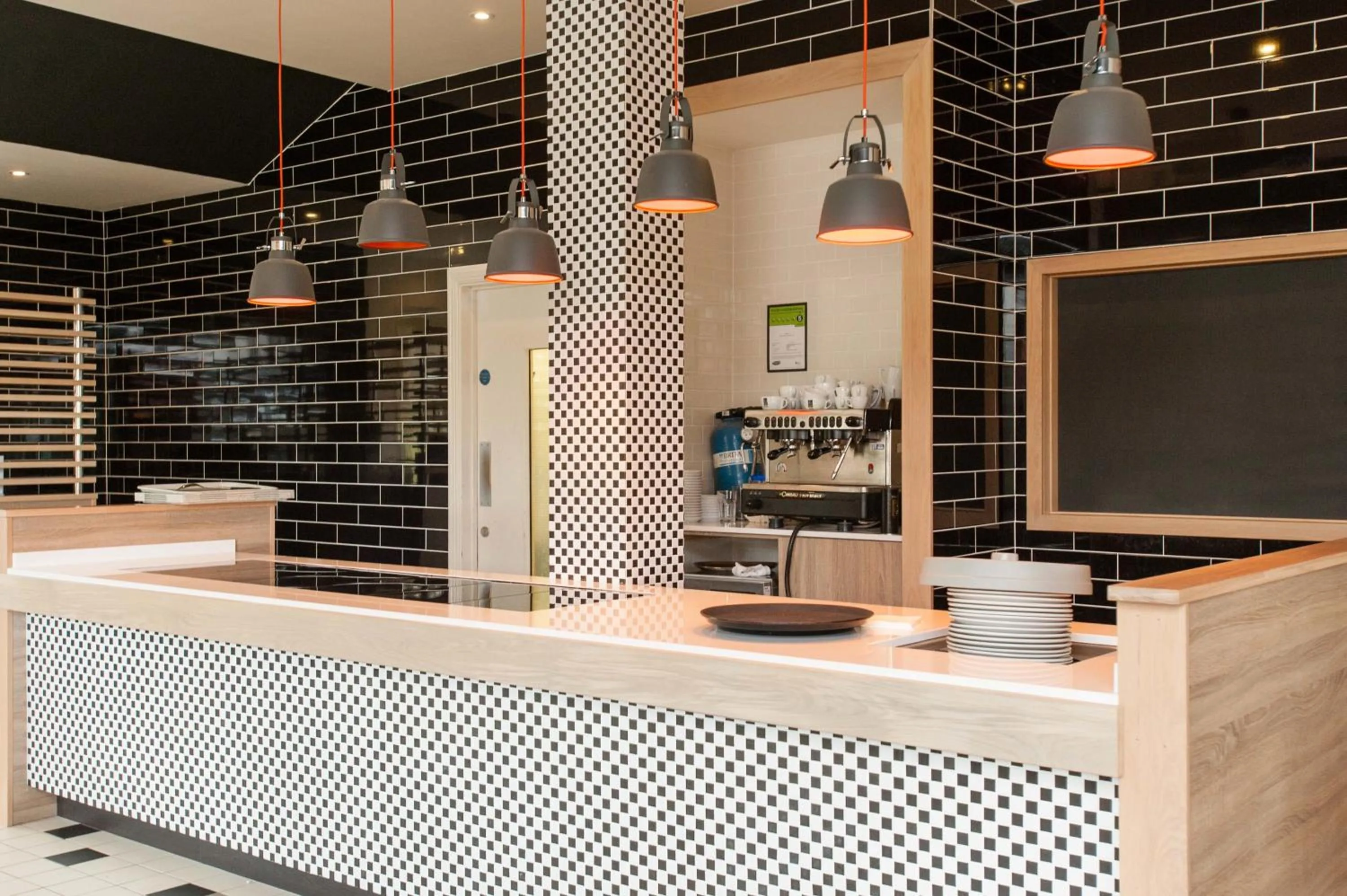 Restaurant/places to eat in Holiday Inn Darlington - NORTH A1M, JCT.59 by IHG