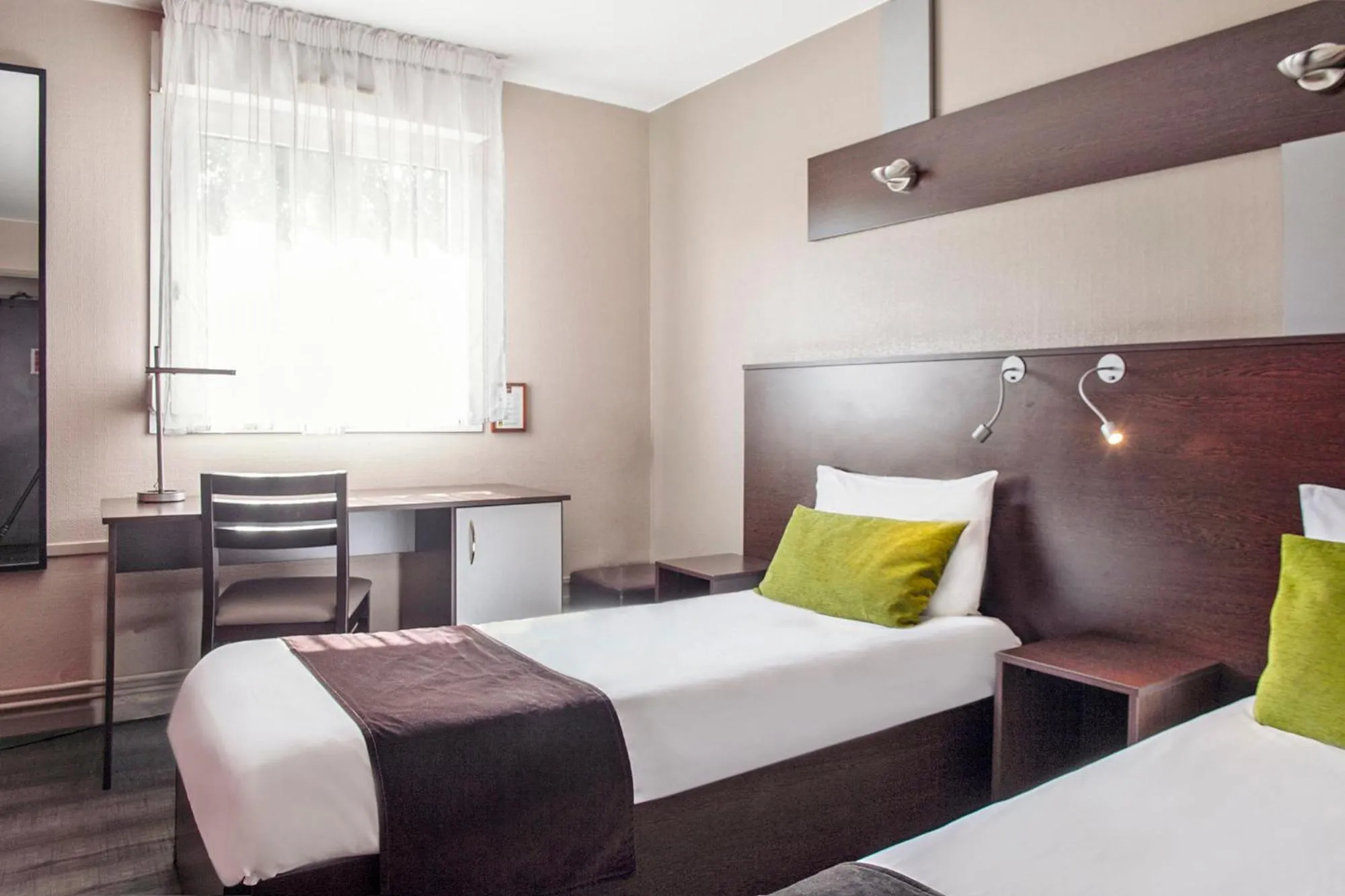 Bed in The Originals City, Hôtel Ascotel, Lille Est Grand Stade