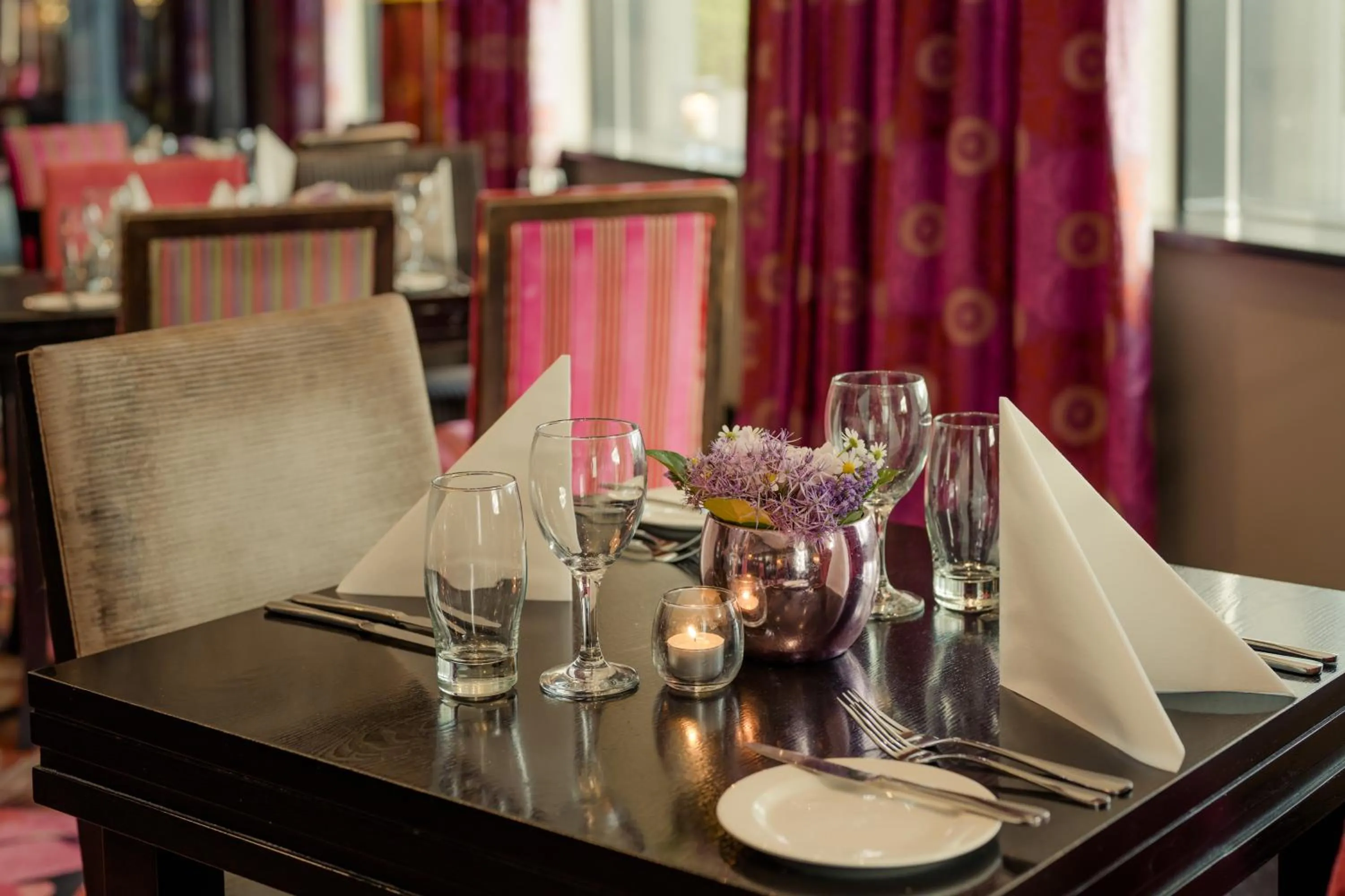 Restaurant/places to eat in Ashling Hotel Dublin