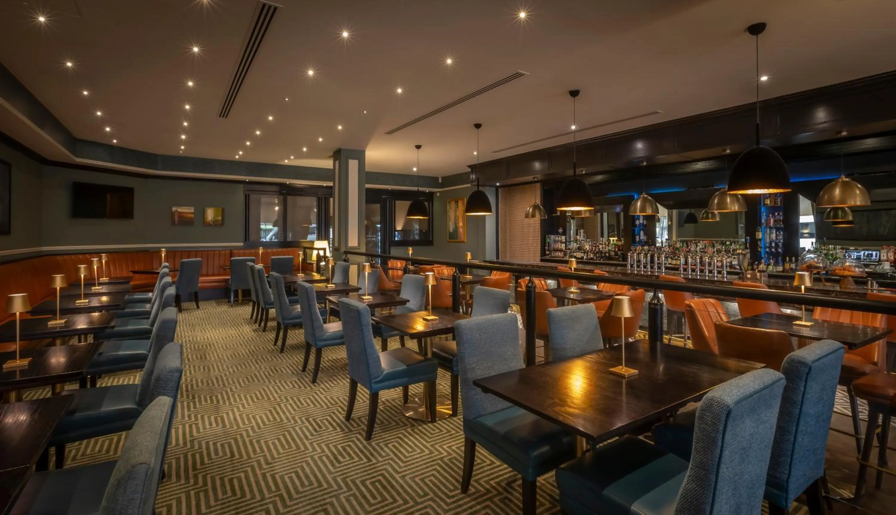 Restaurant/places to eat in Ashling Hotel Dublin