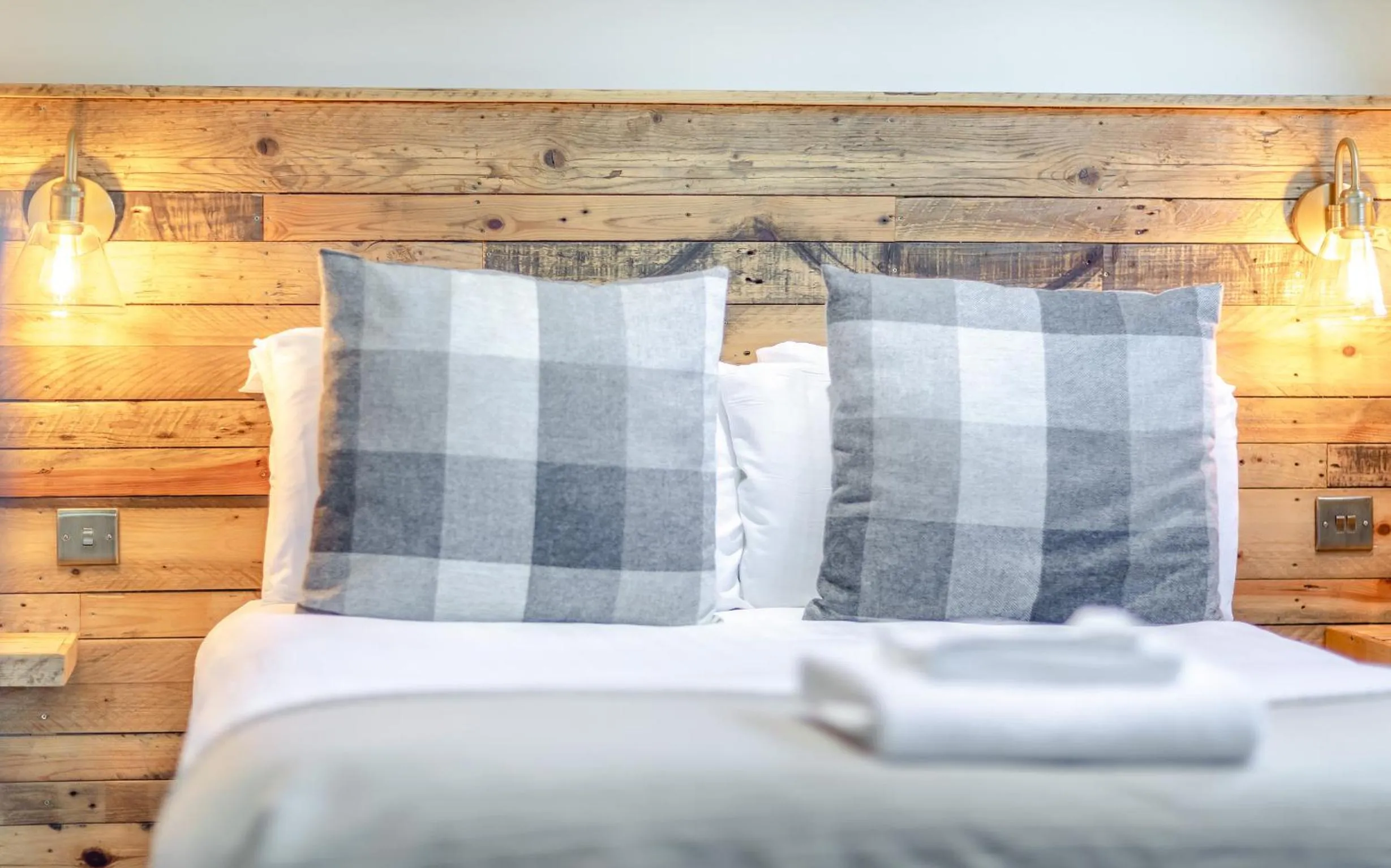 Bedroom, Bed in Banbury Wroxton House Hotel