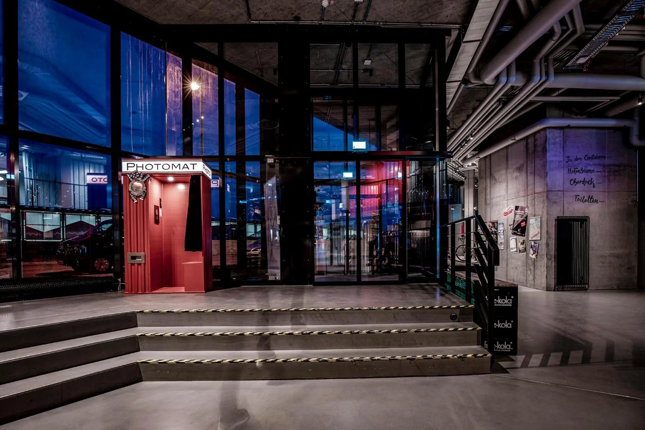 Lobby or reception in DOCK INN Hostel Warnemünde