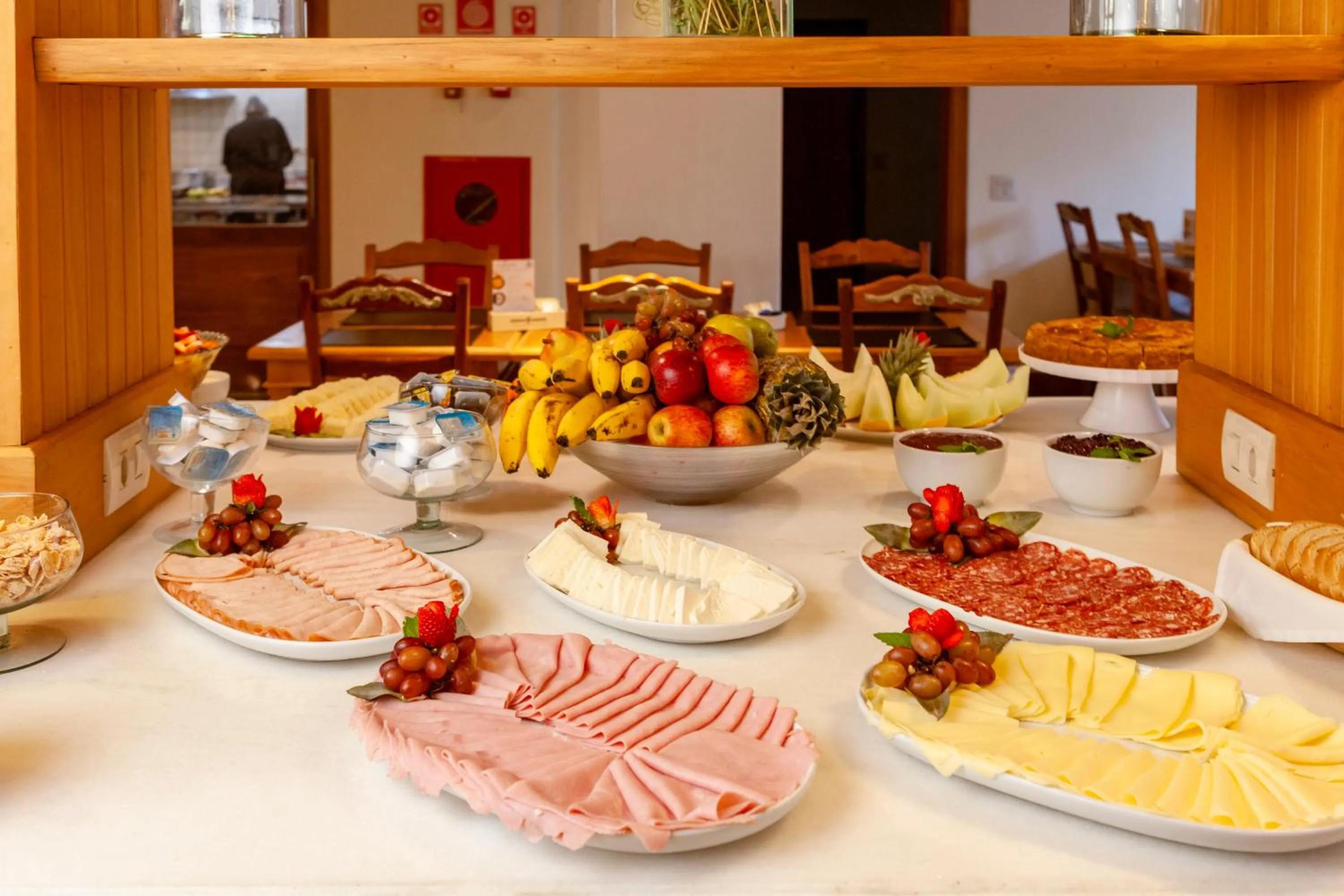 Buffet breakfast in Hotel Solar d'Izabel