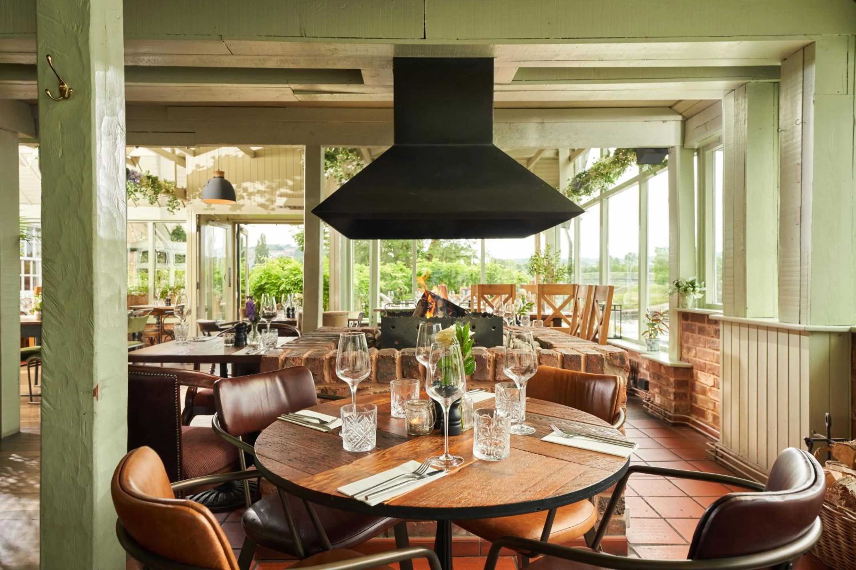 Restaurant/places to eat in Mill on the Exe