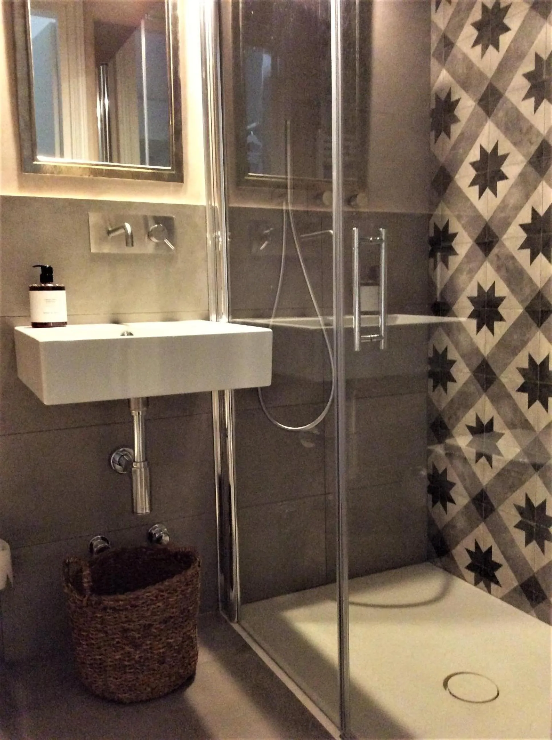 Shower in Tiaré Home Milano