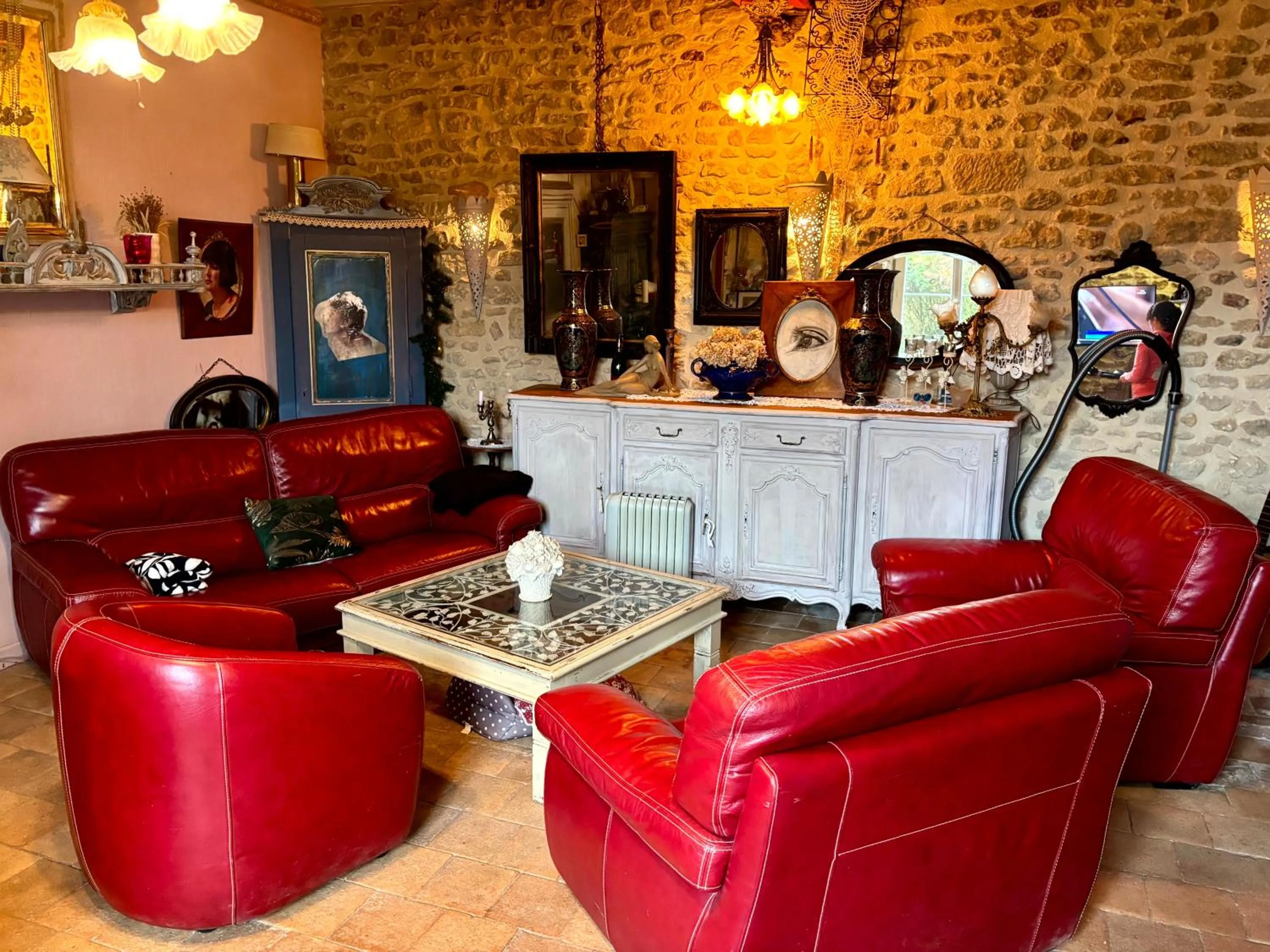 Aux Caprices des Dieux