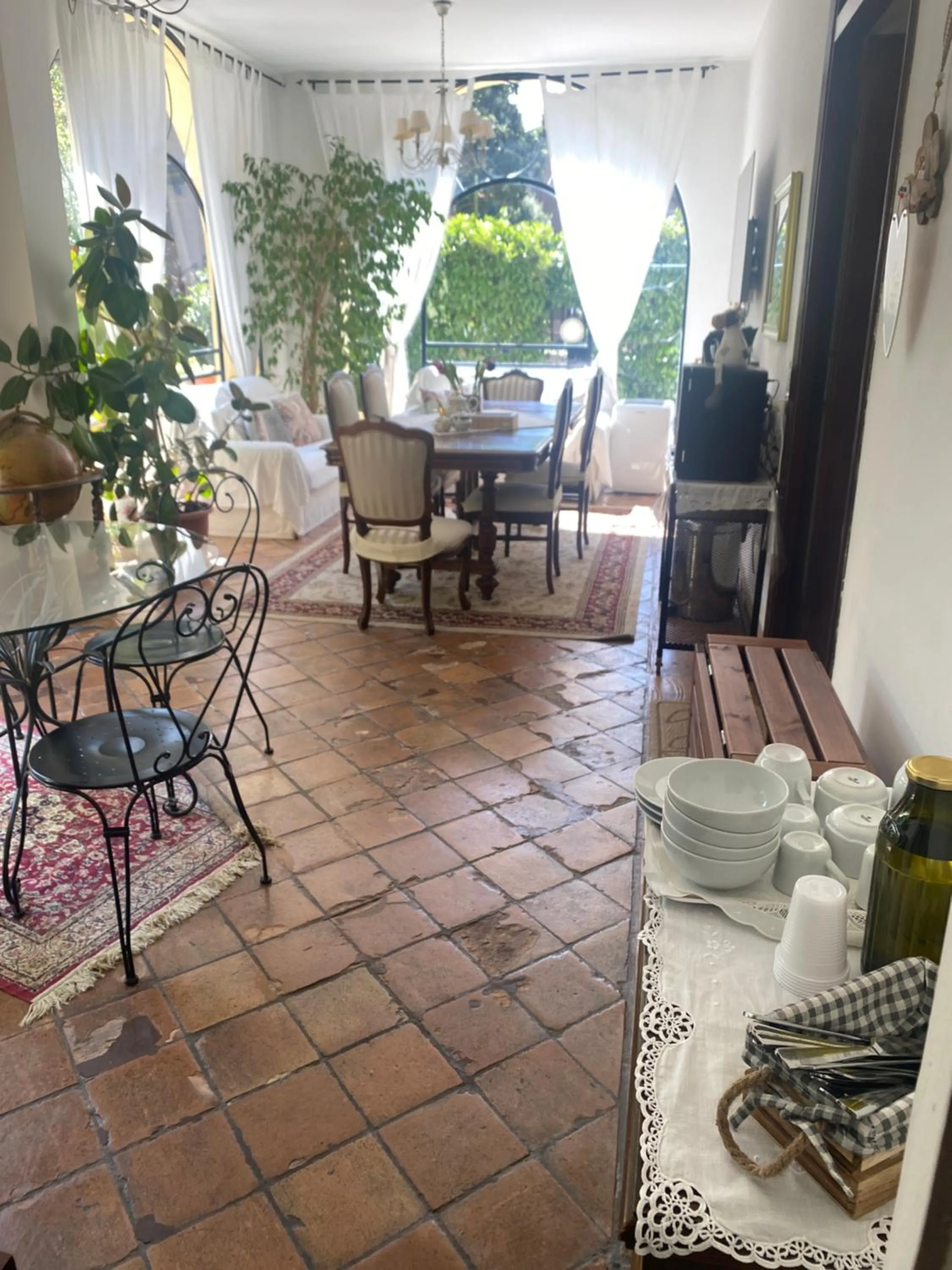 Dining area in Villa Orsini