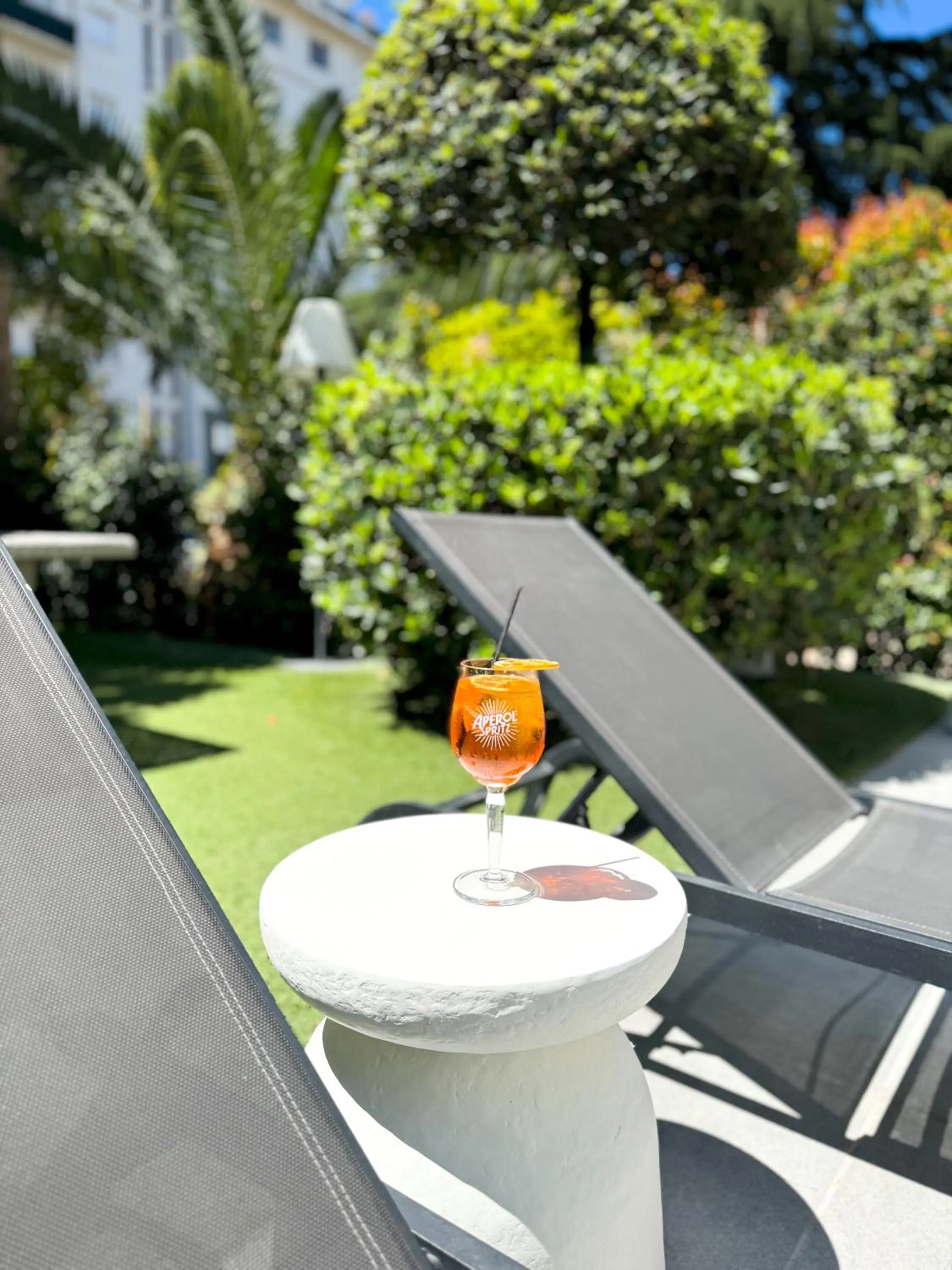 Spring in Hôtel Victoria