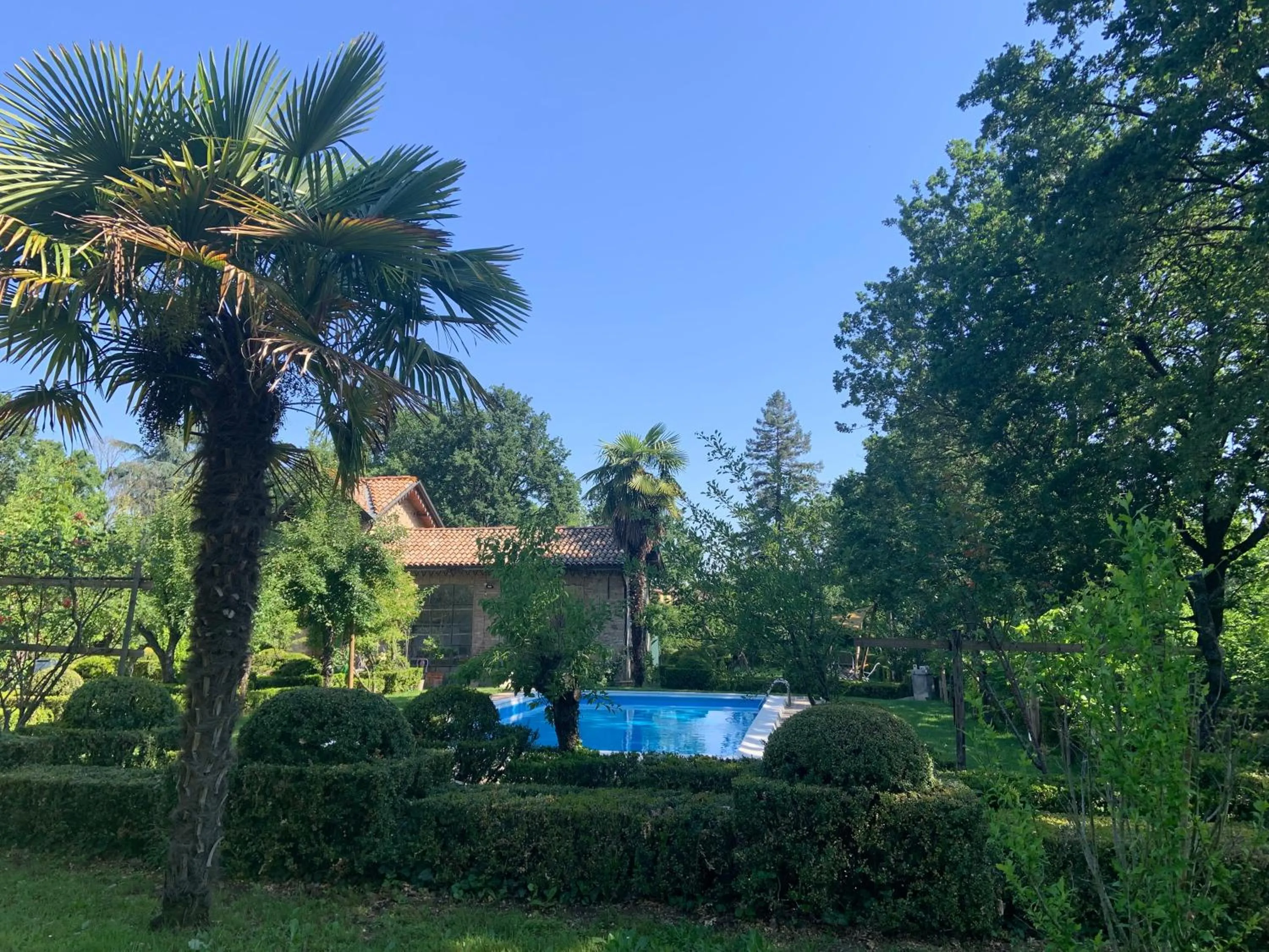 Pool view in Le dimore de Il borgo del balsamico