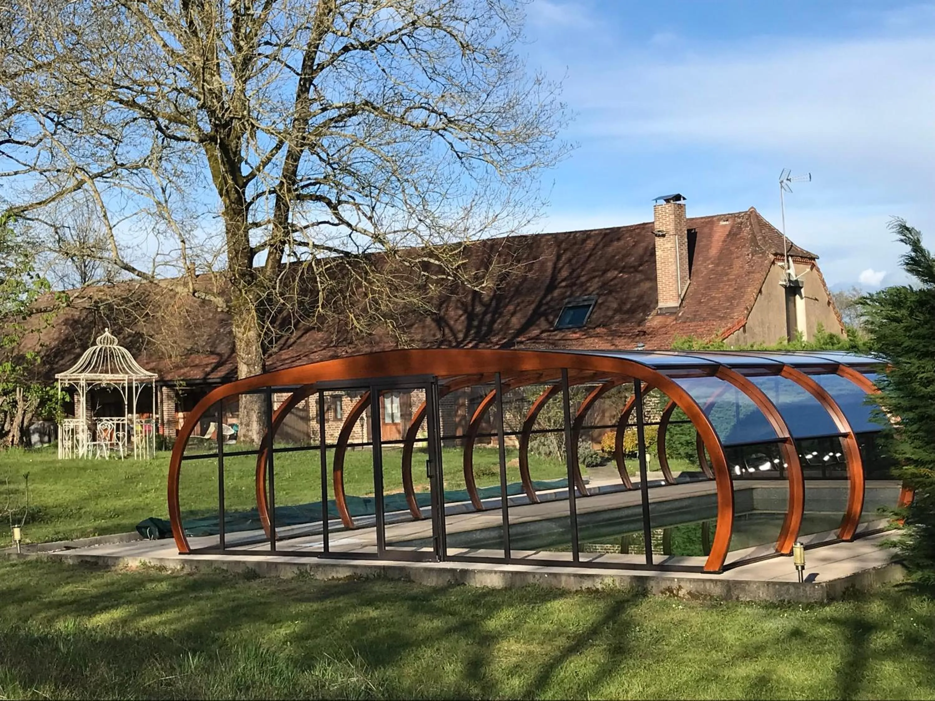 Swimming pool in La ferme d'aristide