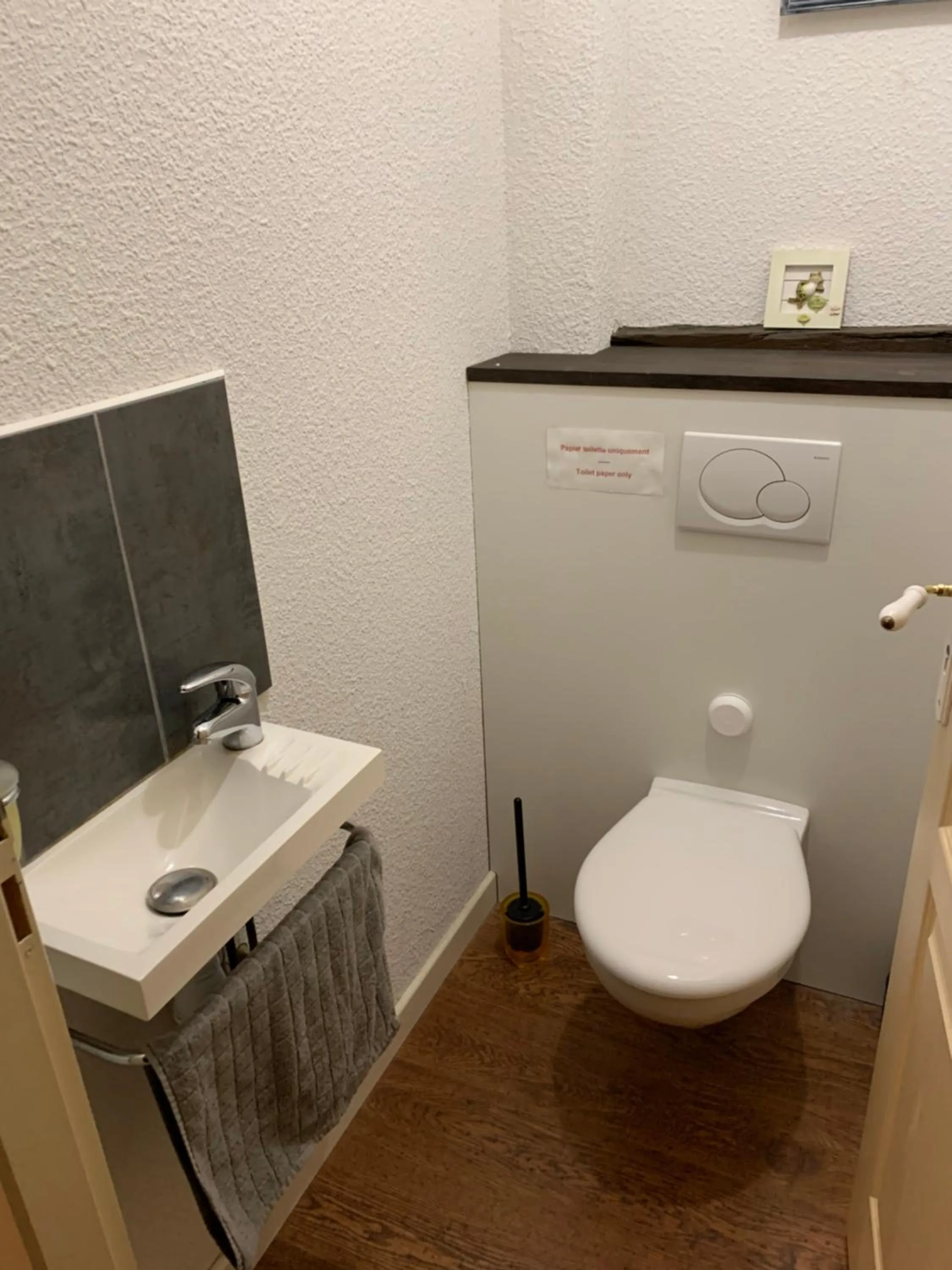 Toilet in La ferme d'aristide