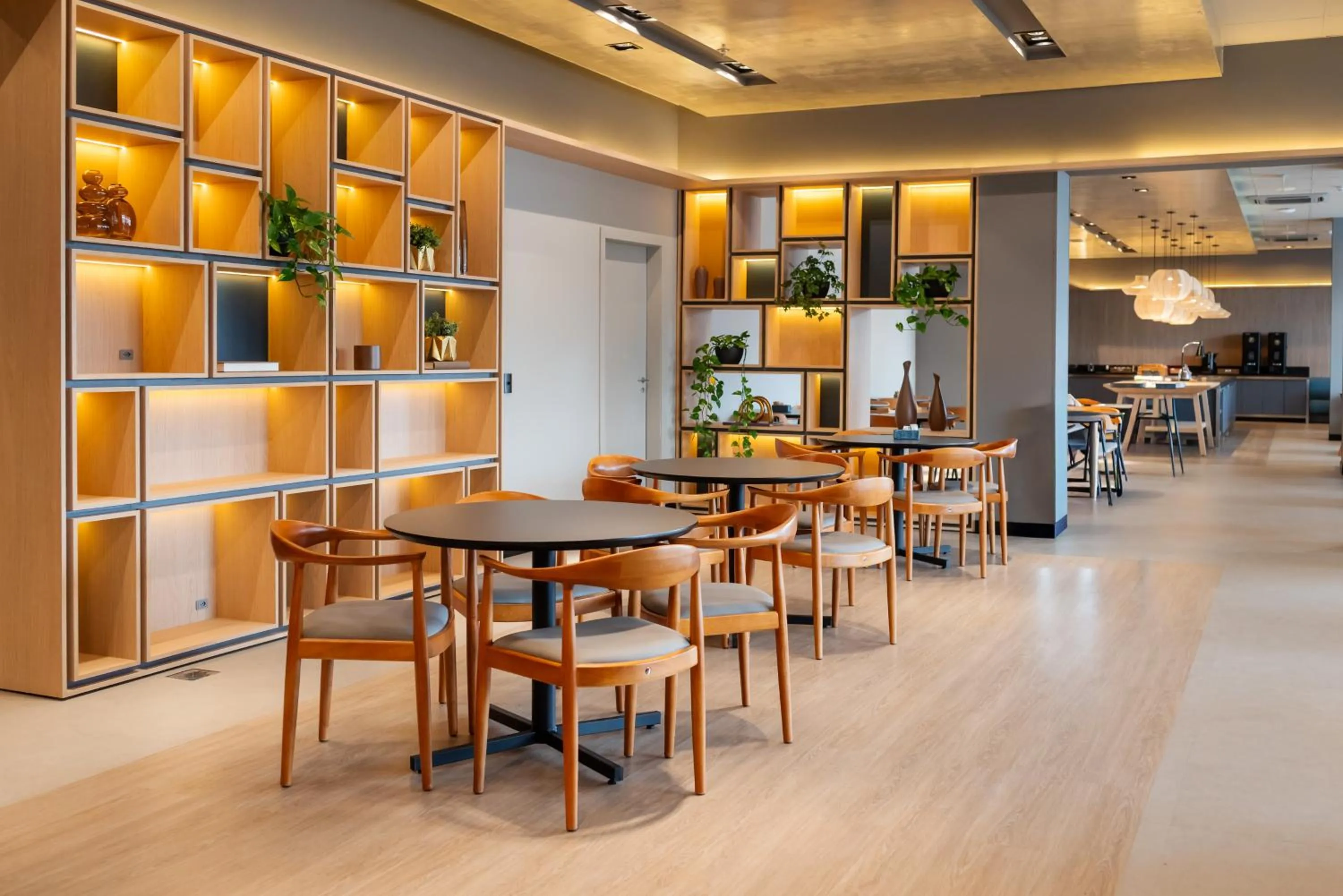 Restaurant/places to eat in ibis Navegantes Itajai