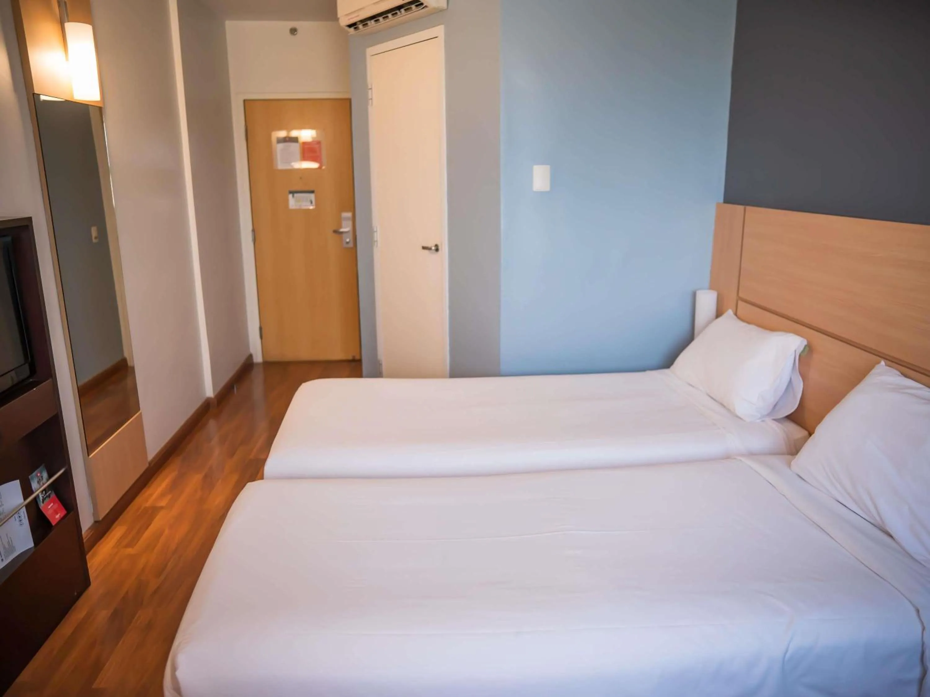 Bedroom, Bed in ibis Itu Plaza Shopping