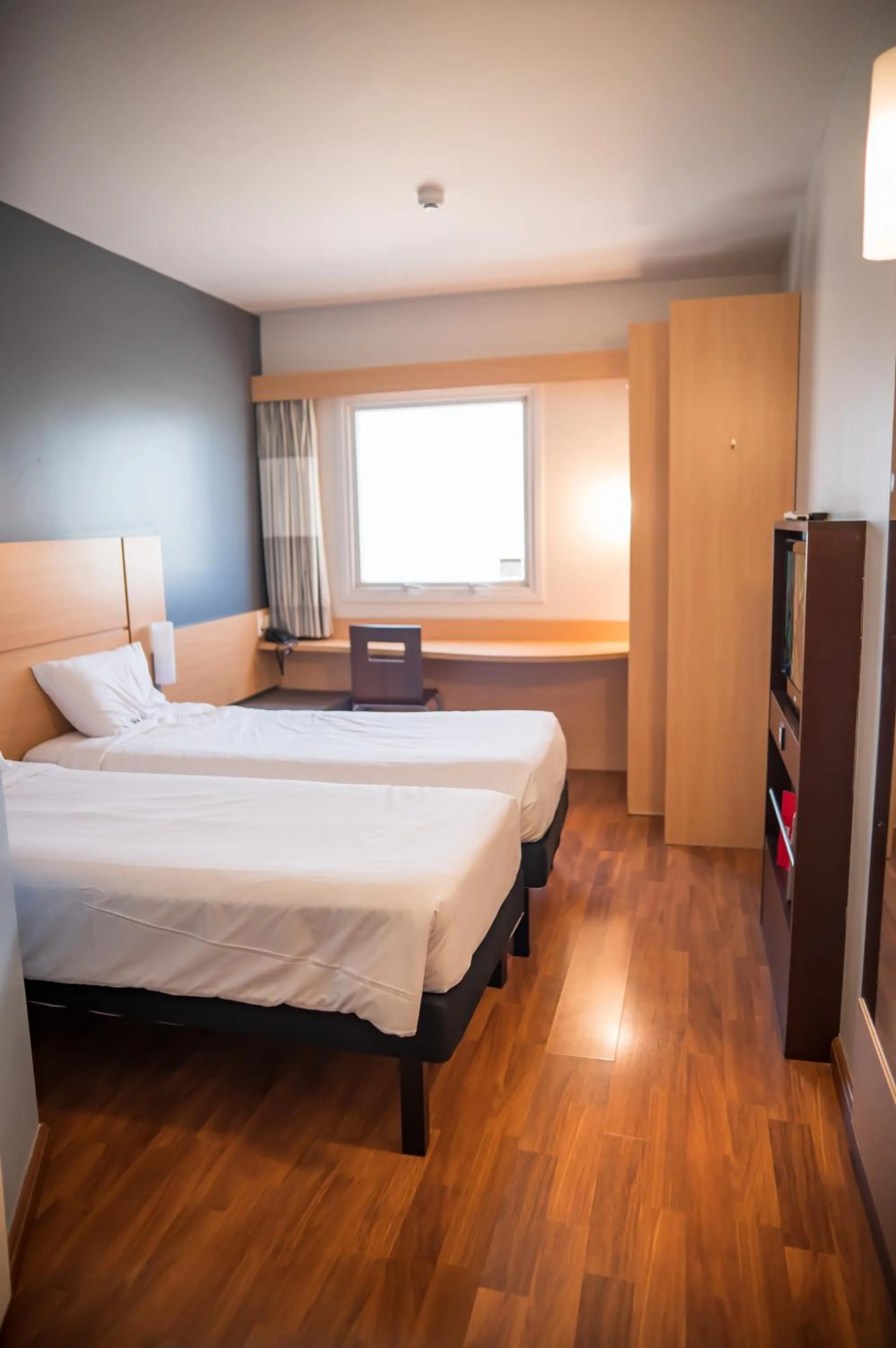 Property building, Bed in ibis Itu Plaza Shopping