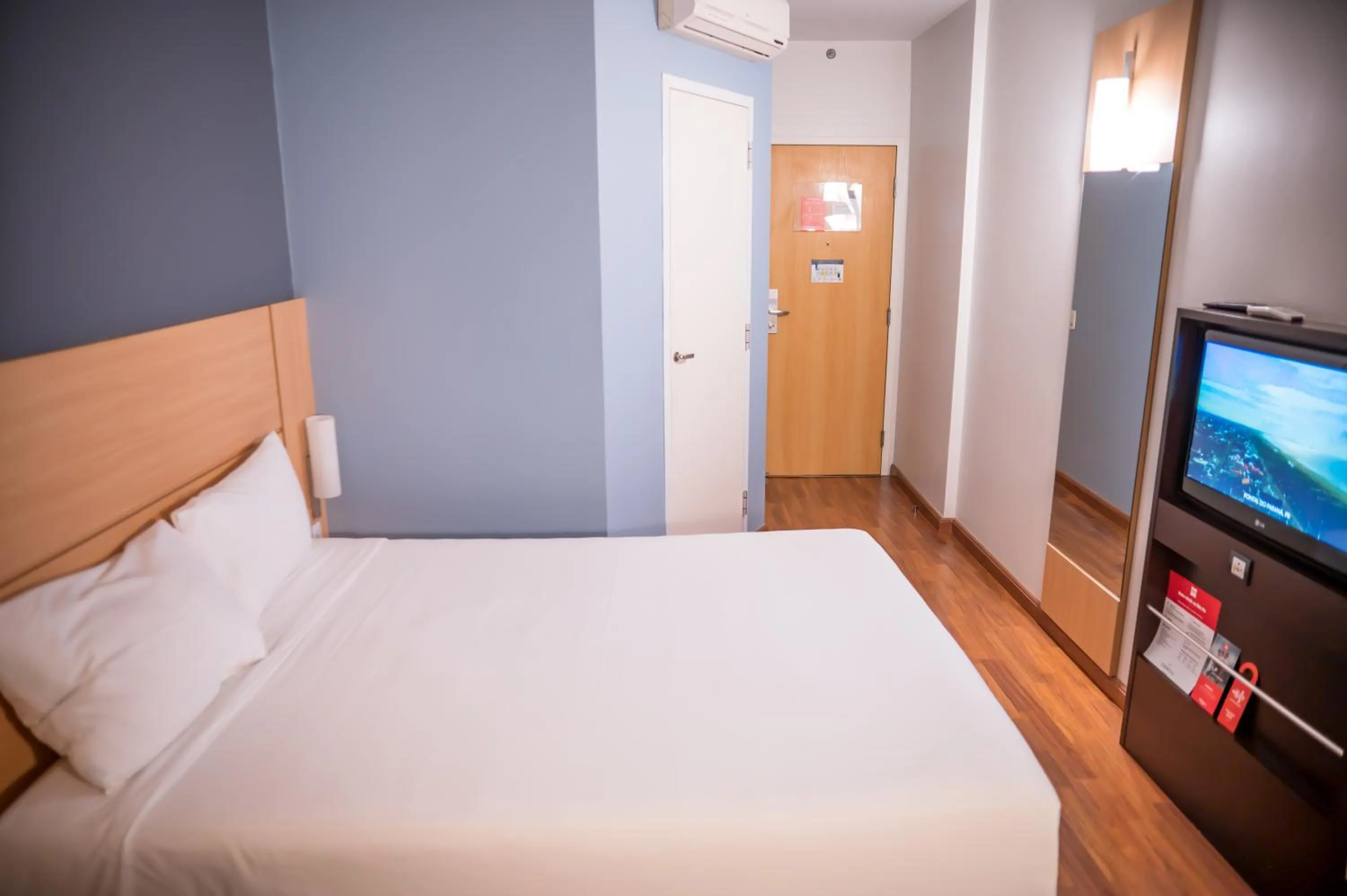 Bedroom, Bed in ibis Itu Plaza Shopping