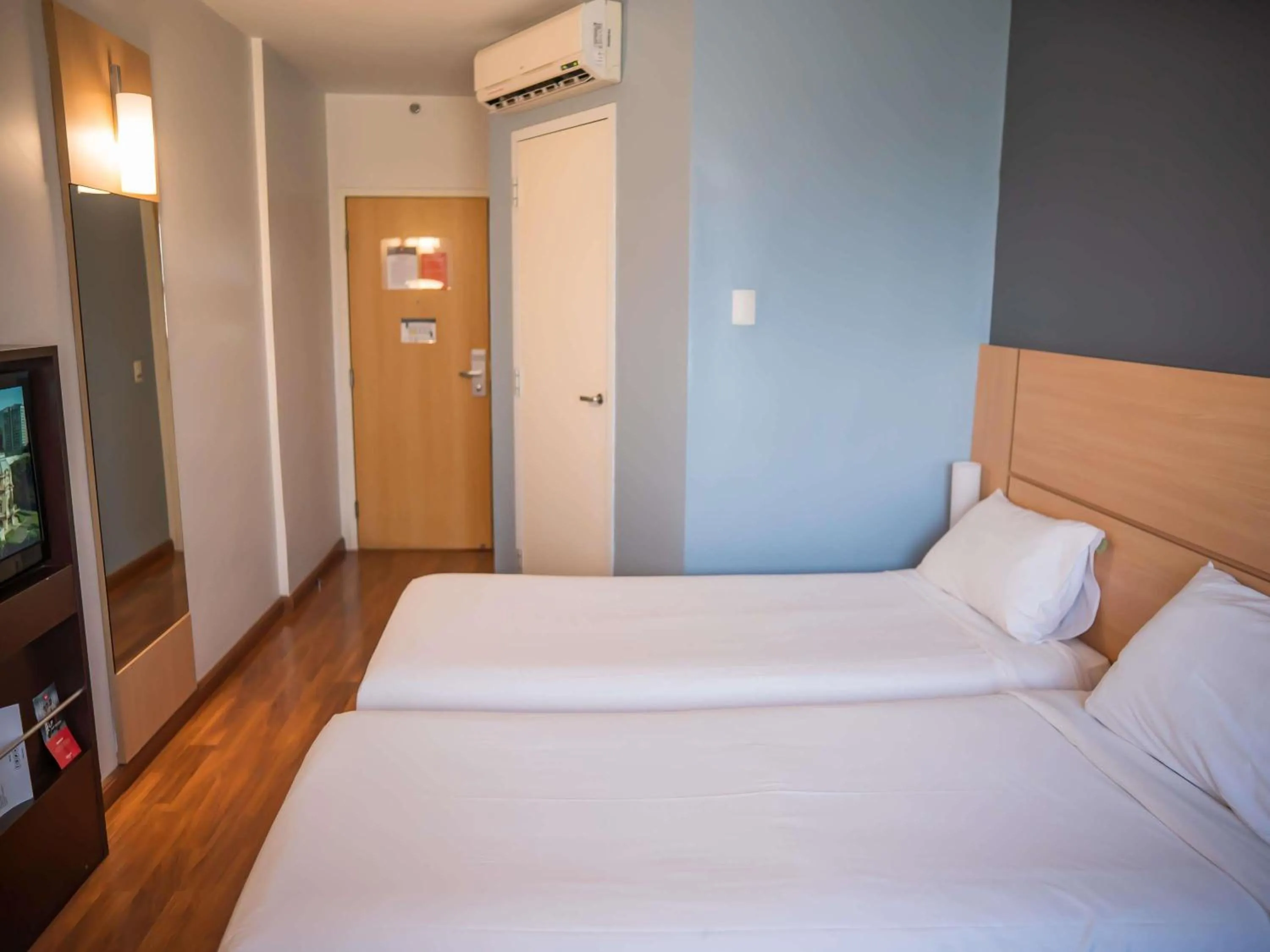 Bedroom, Bed in ibis Itu Plaza Shopping