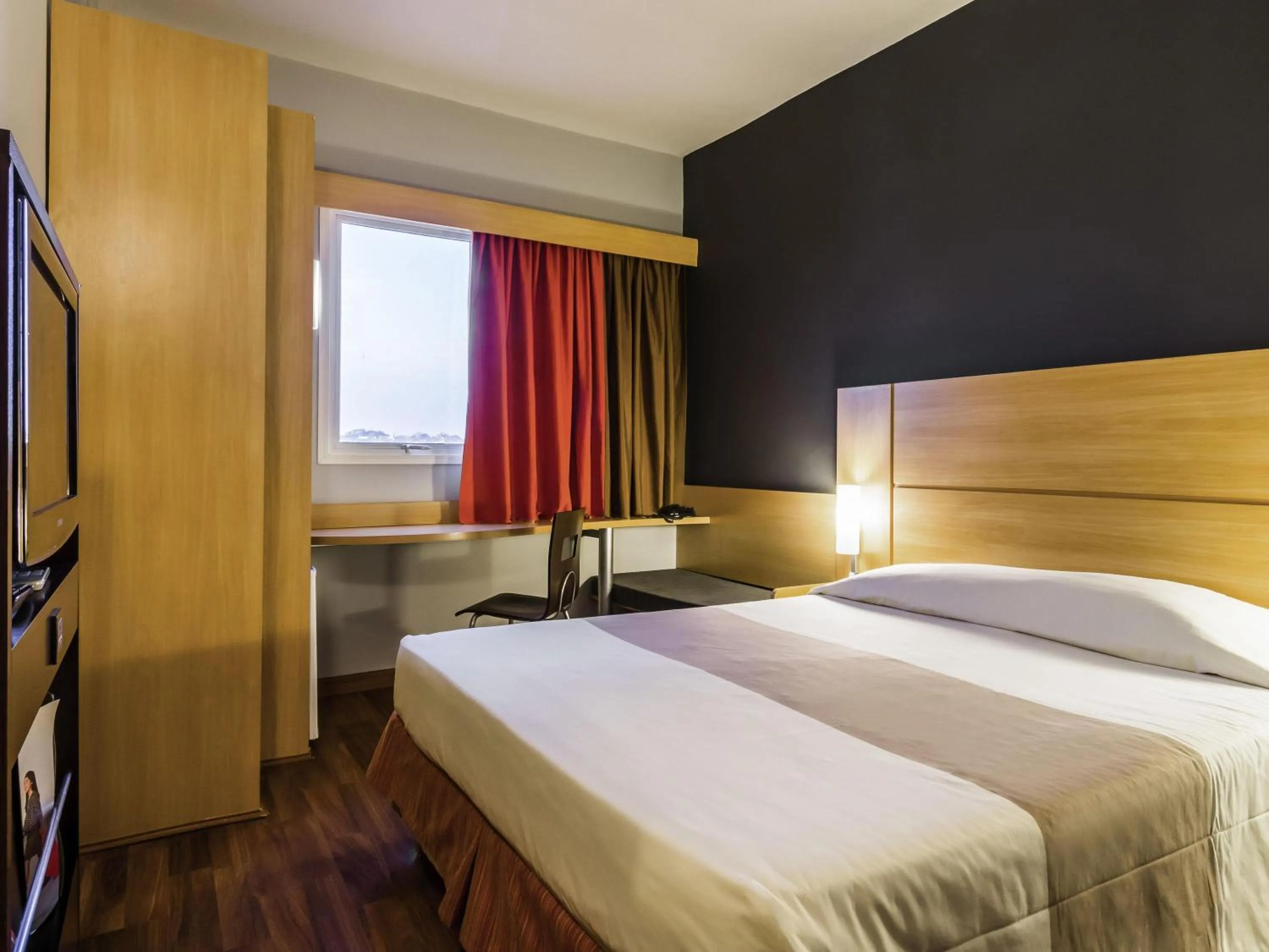 Bedroom, Bed in ibis Jaboticabal