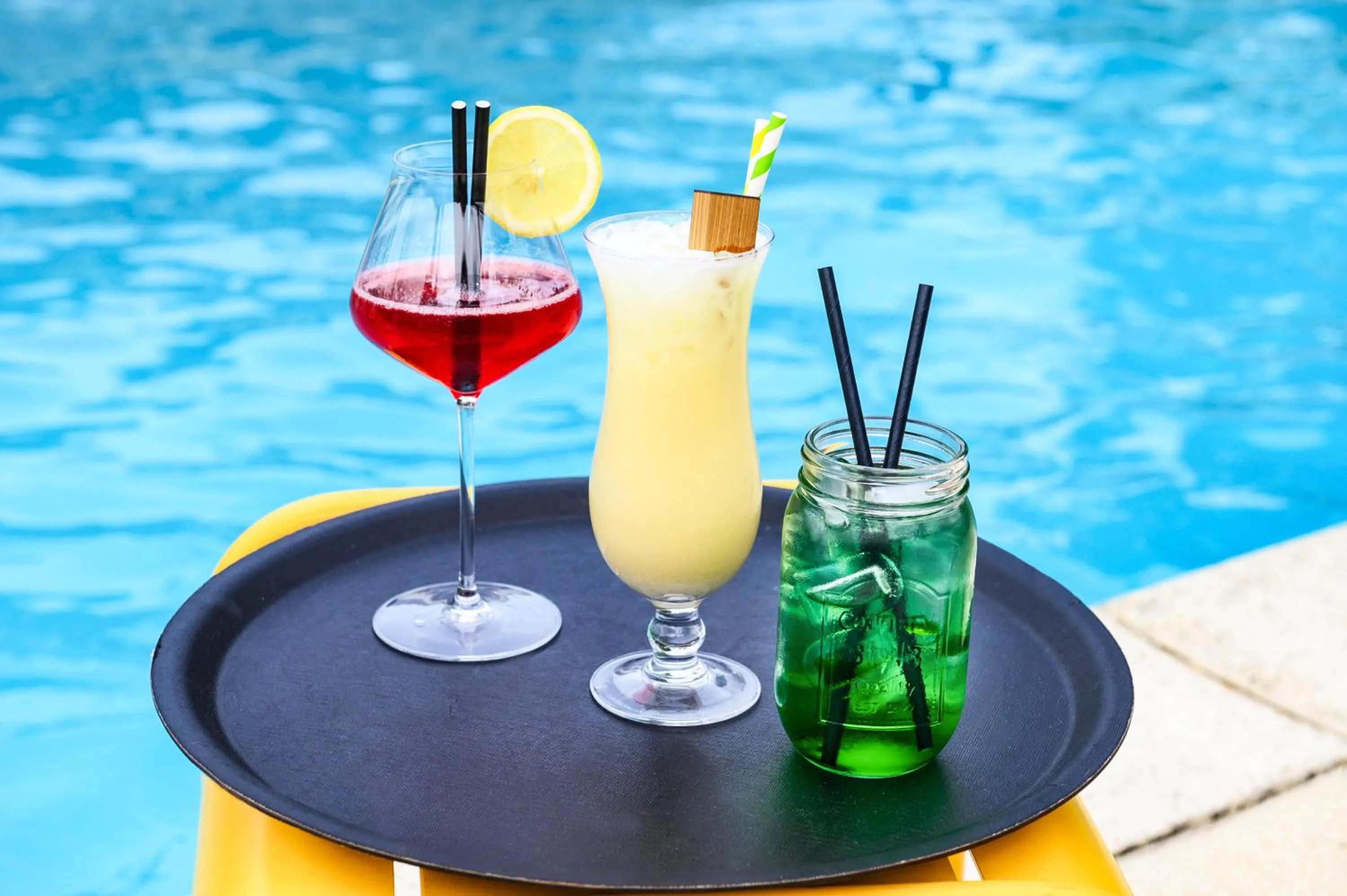 Swimming pool in Novotel Setif