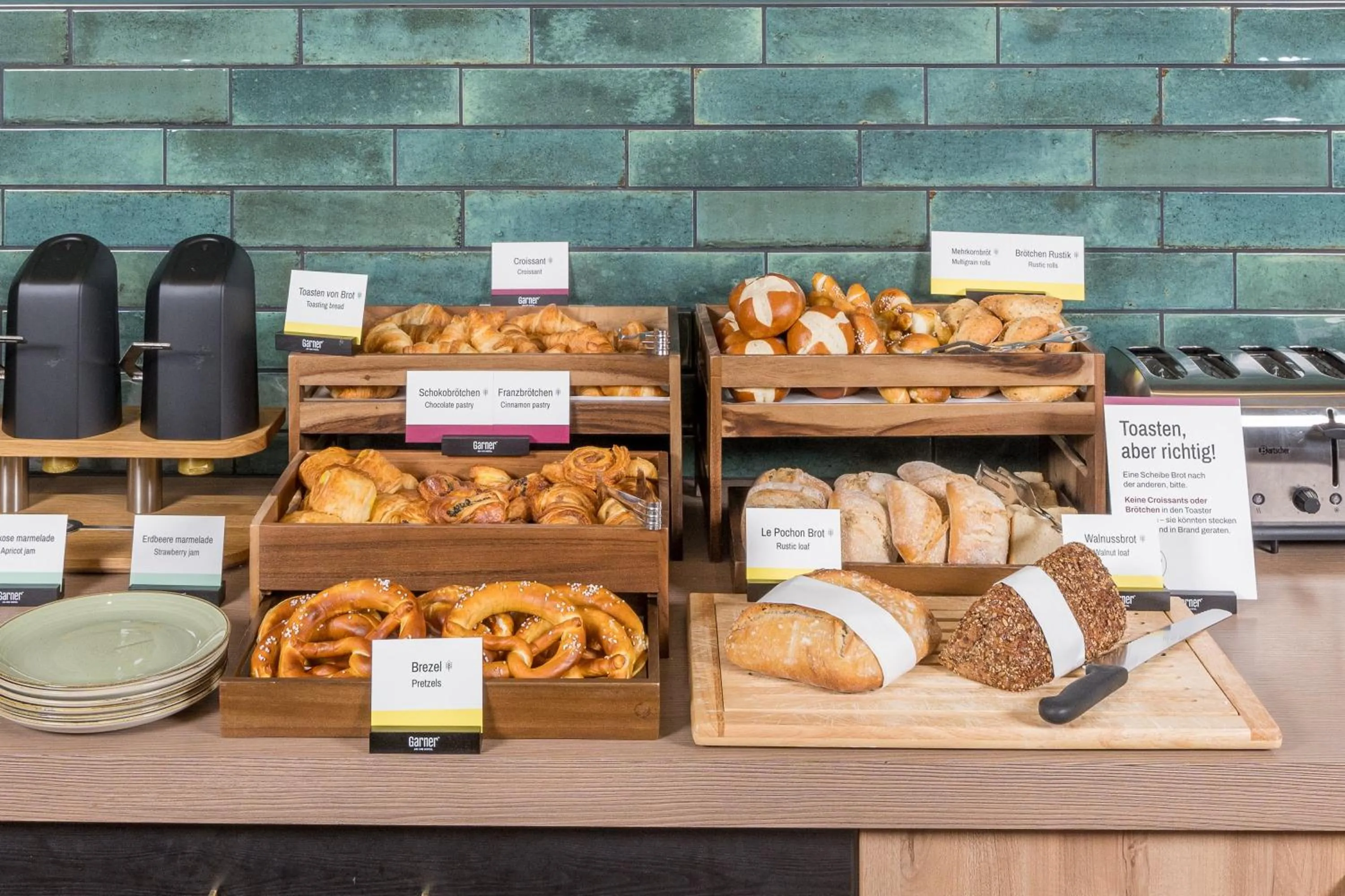 Breakfast in Garner Hotel Nottingham City Centre by IHG