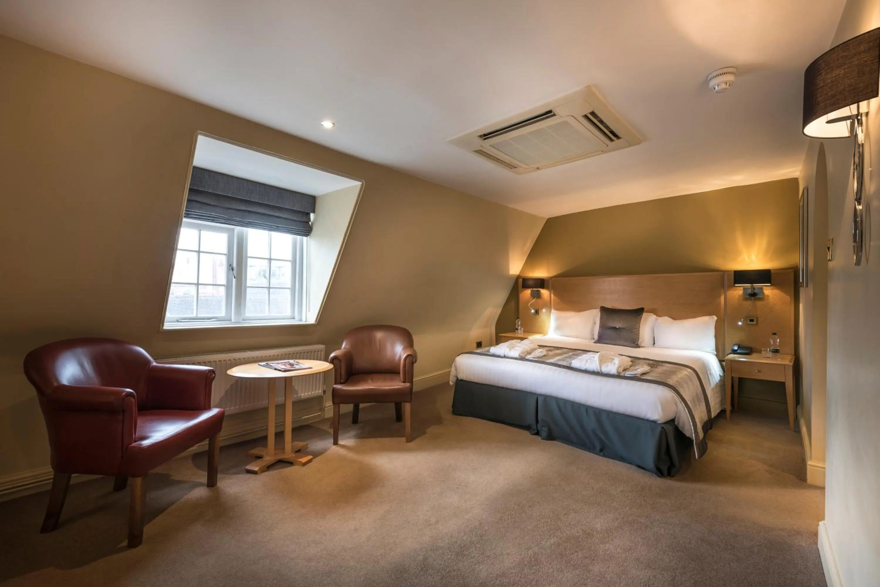 Bedroom, Bed in The Swan Hotel, Stafford, Staffordshire - The Coaching Inn Group