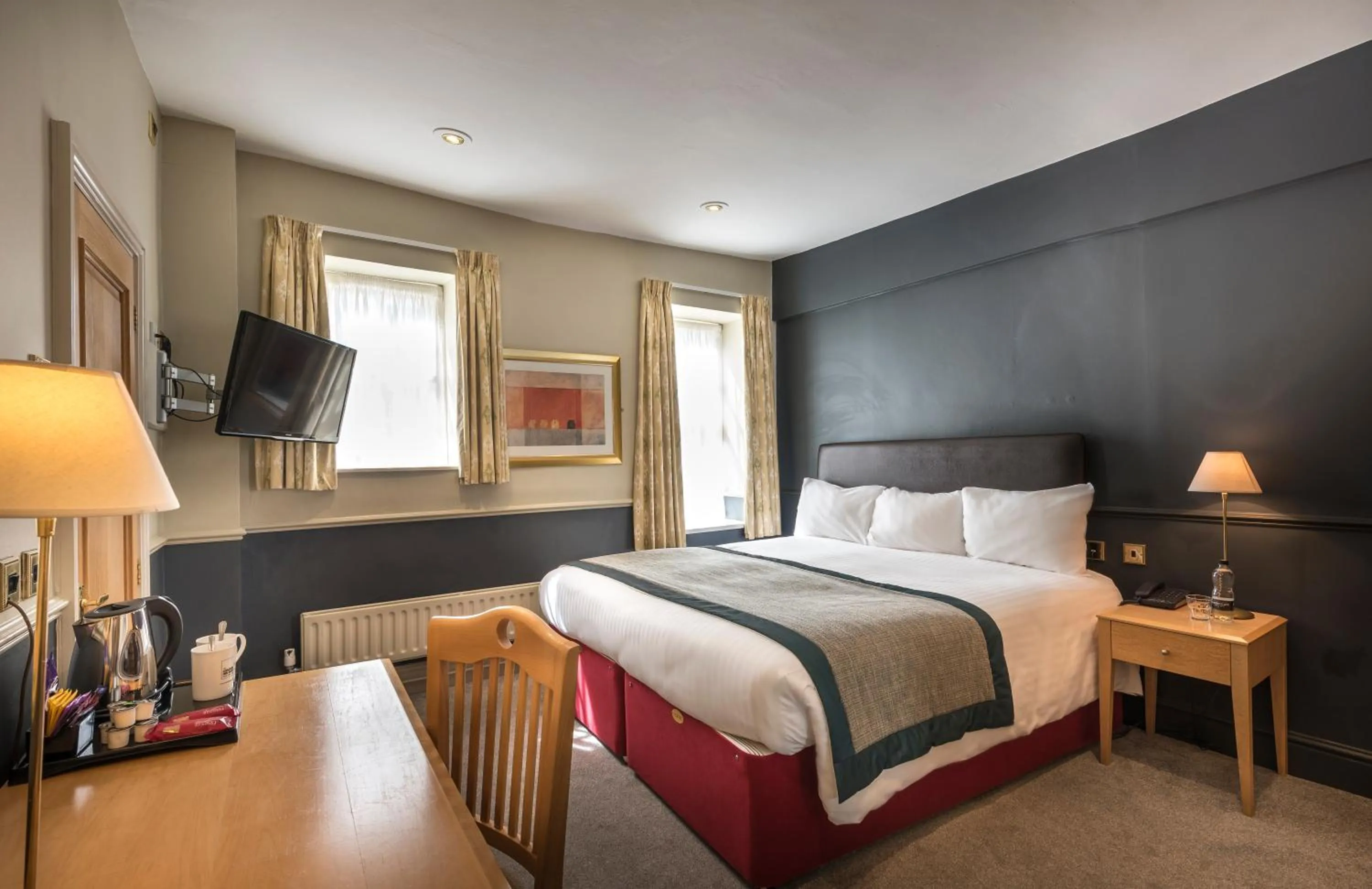 Bedroom, Bed in The Swan Hotel, Stafford, Staffordshire - The Coaching Inn Group