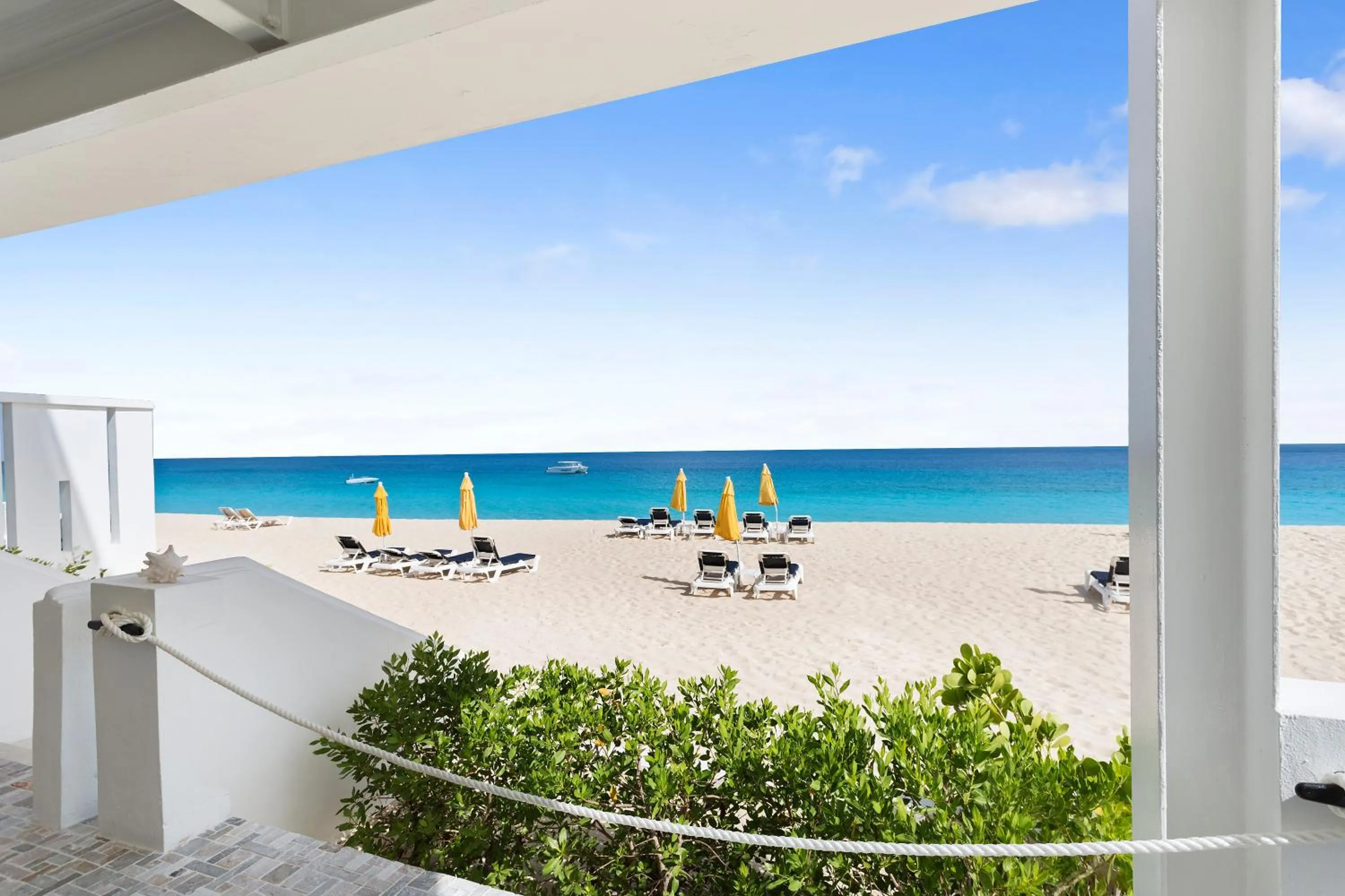Patio in Turtle's Nest Beach Resort