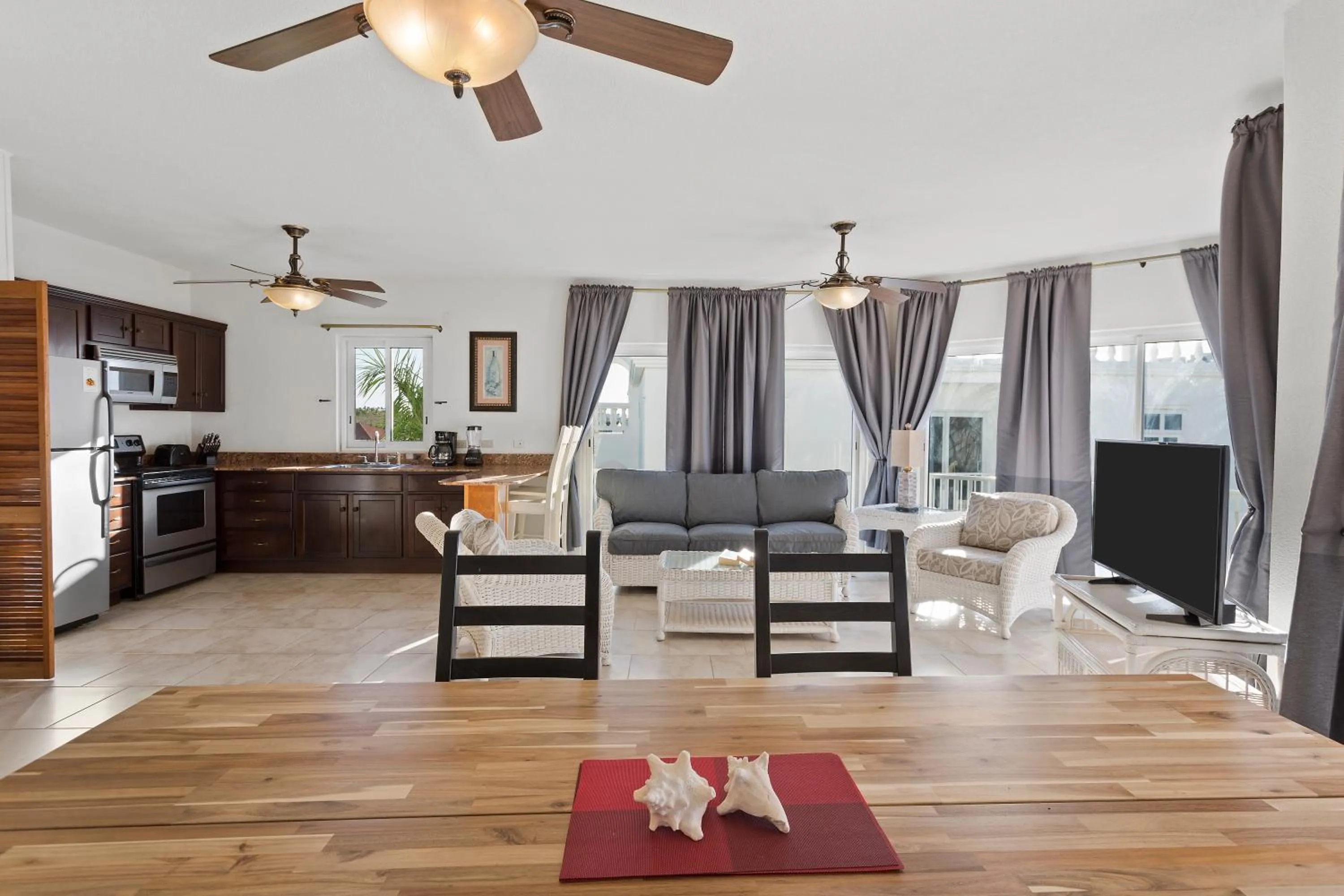 Living room in Turtle's Nest Beach Resort