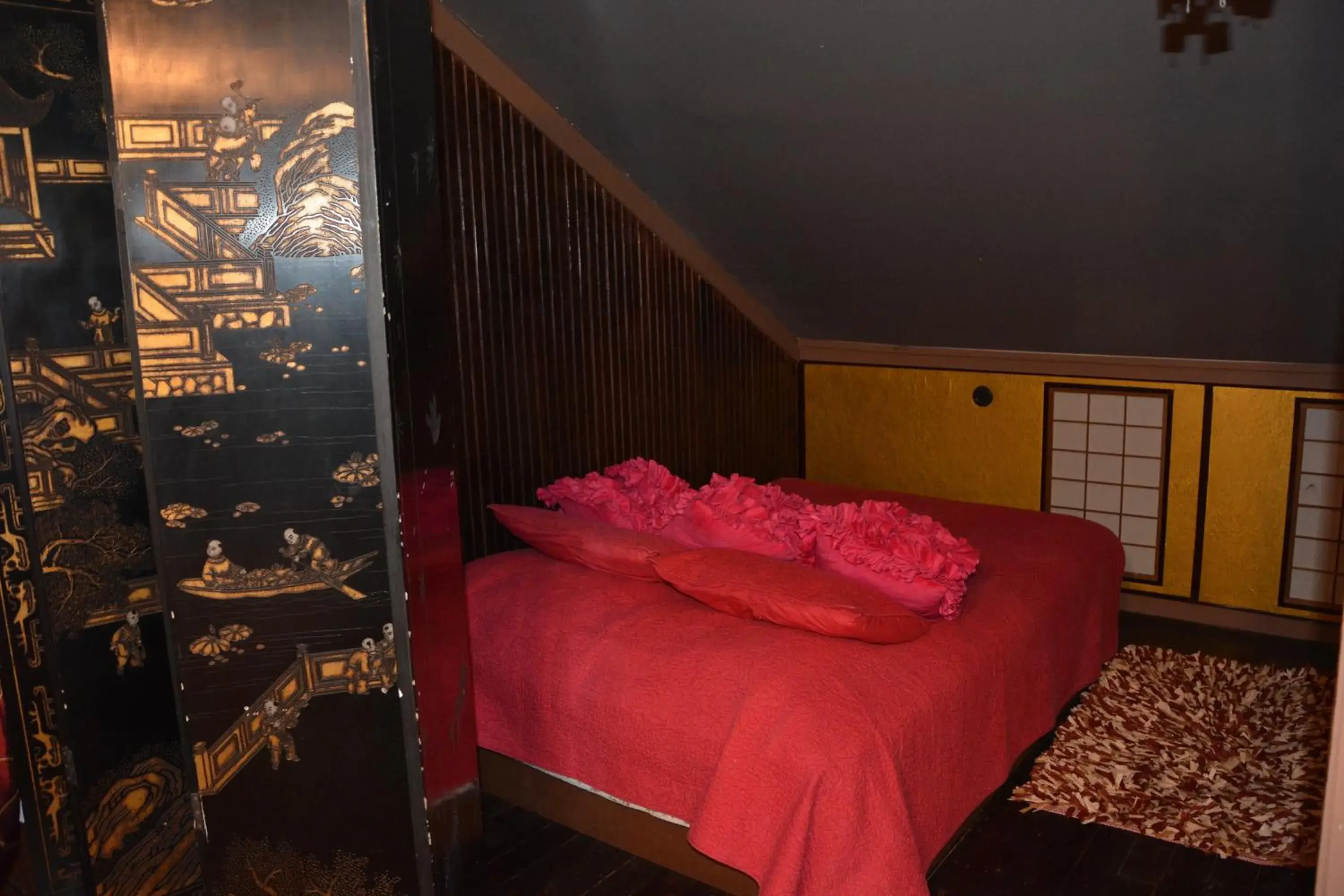 Double Room with Extra Bed in Manoa Valley Inn Double Room with Extra Bed in Manoa Valley Inn