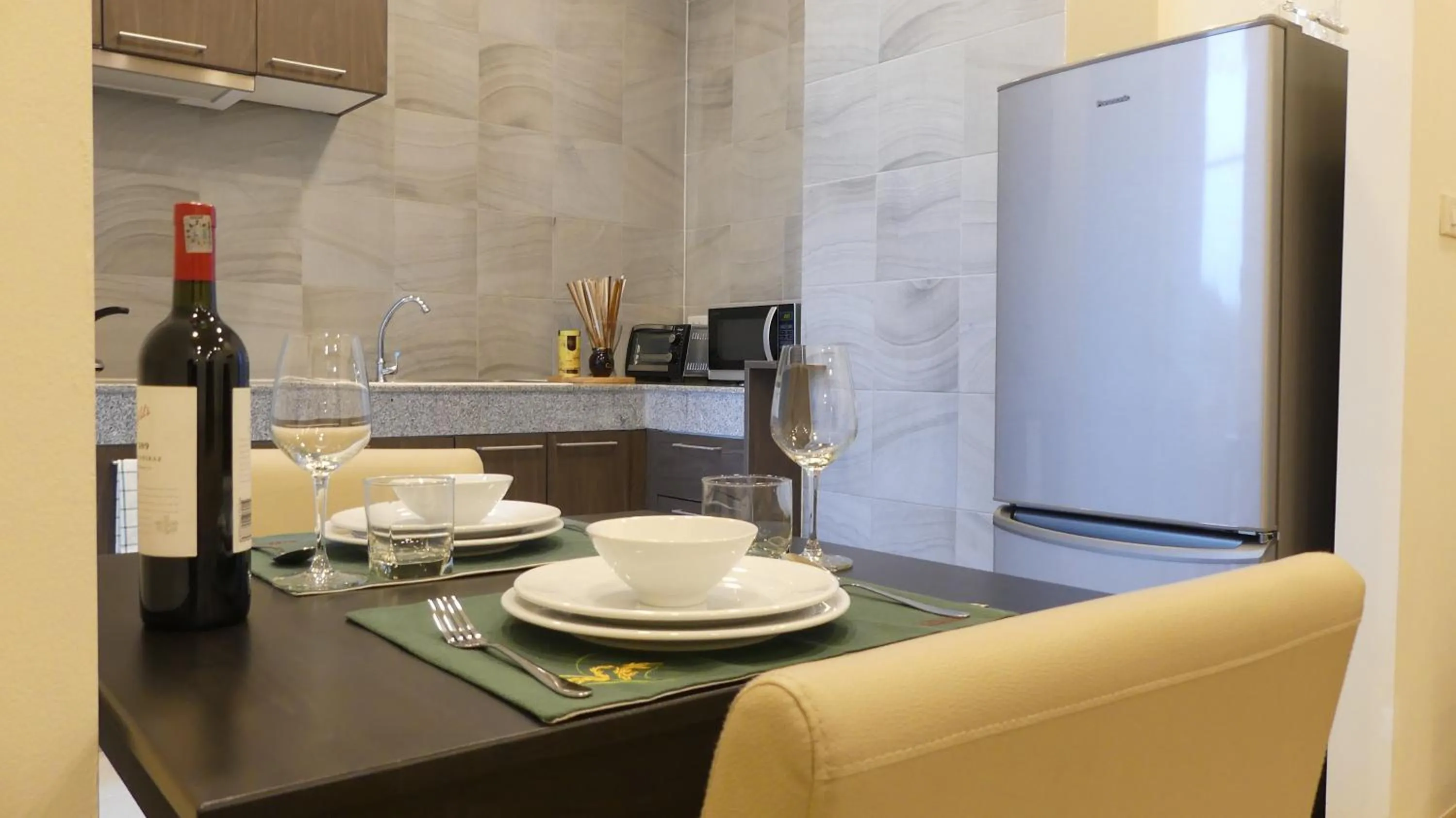 Dining area in The Garden 304