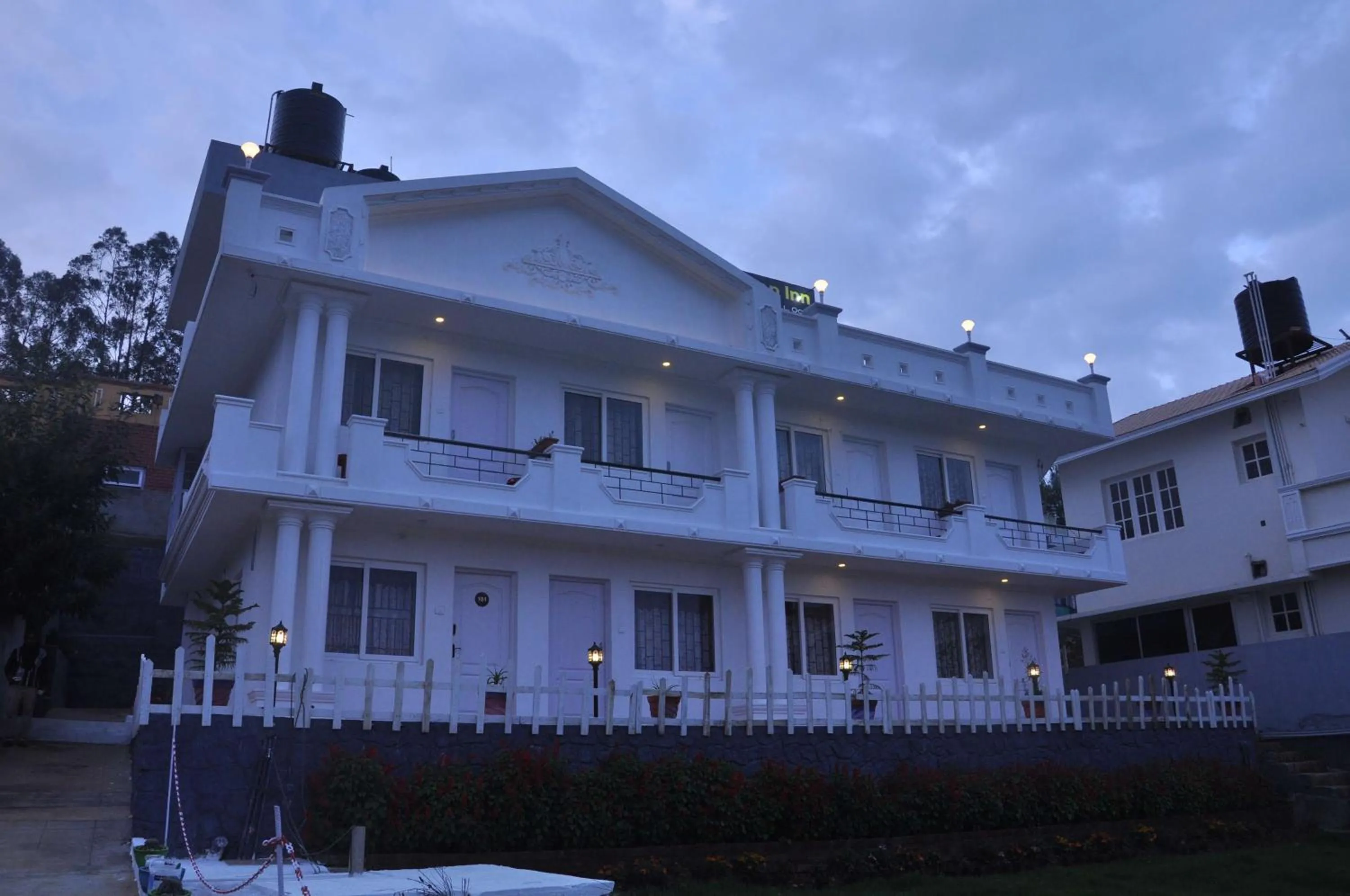 Property building in Drizzle Drop Inn