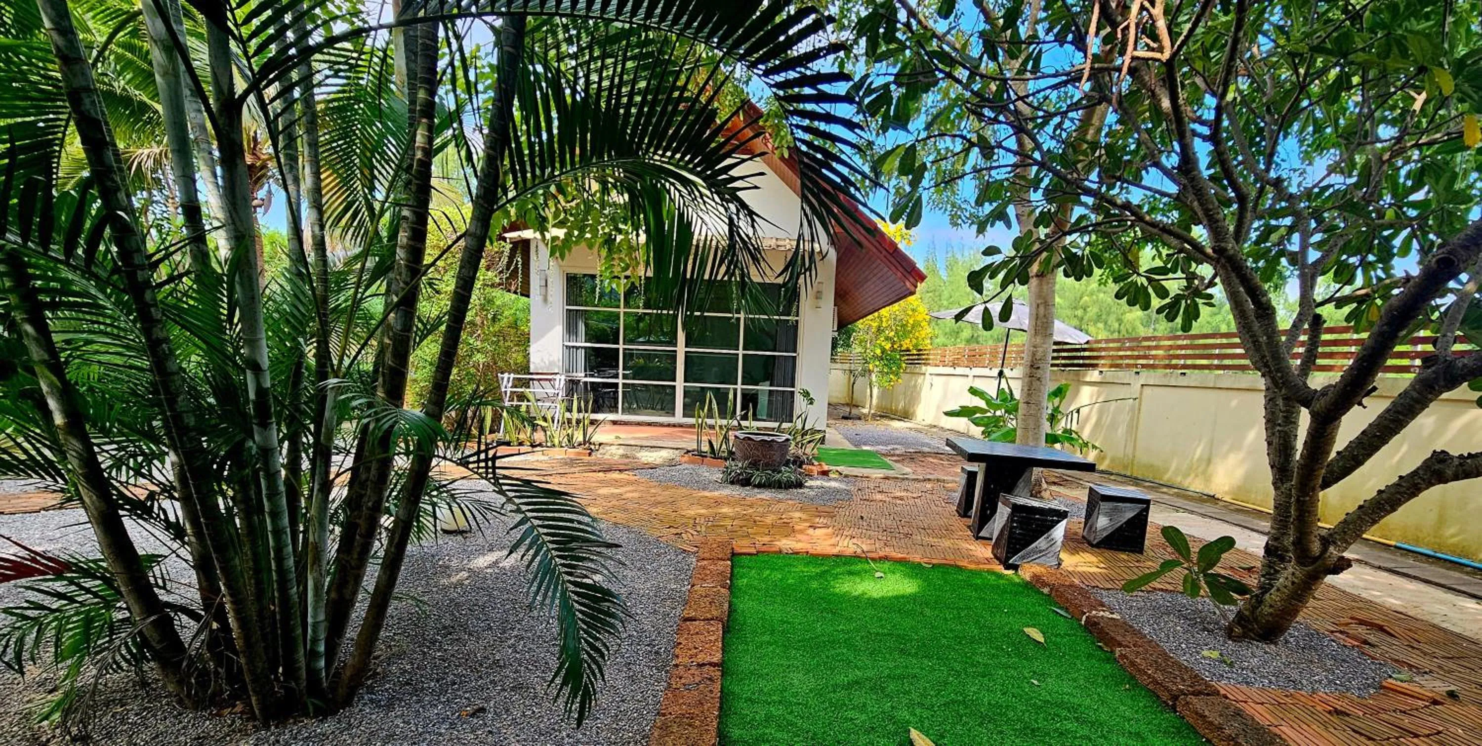 Garden in The Hillside Pranburi Resort