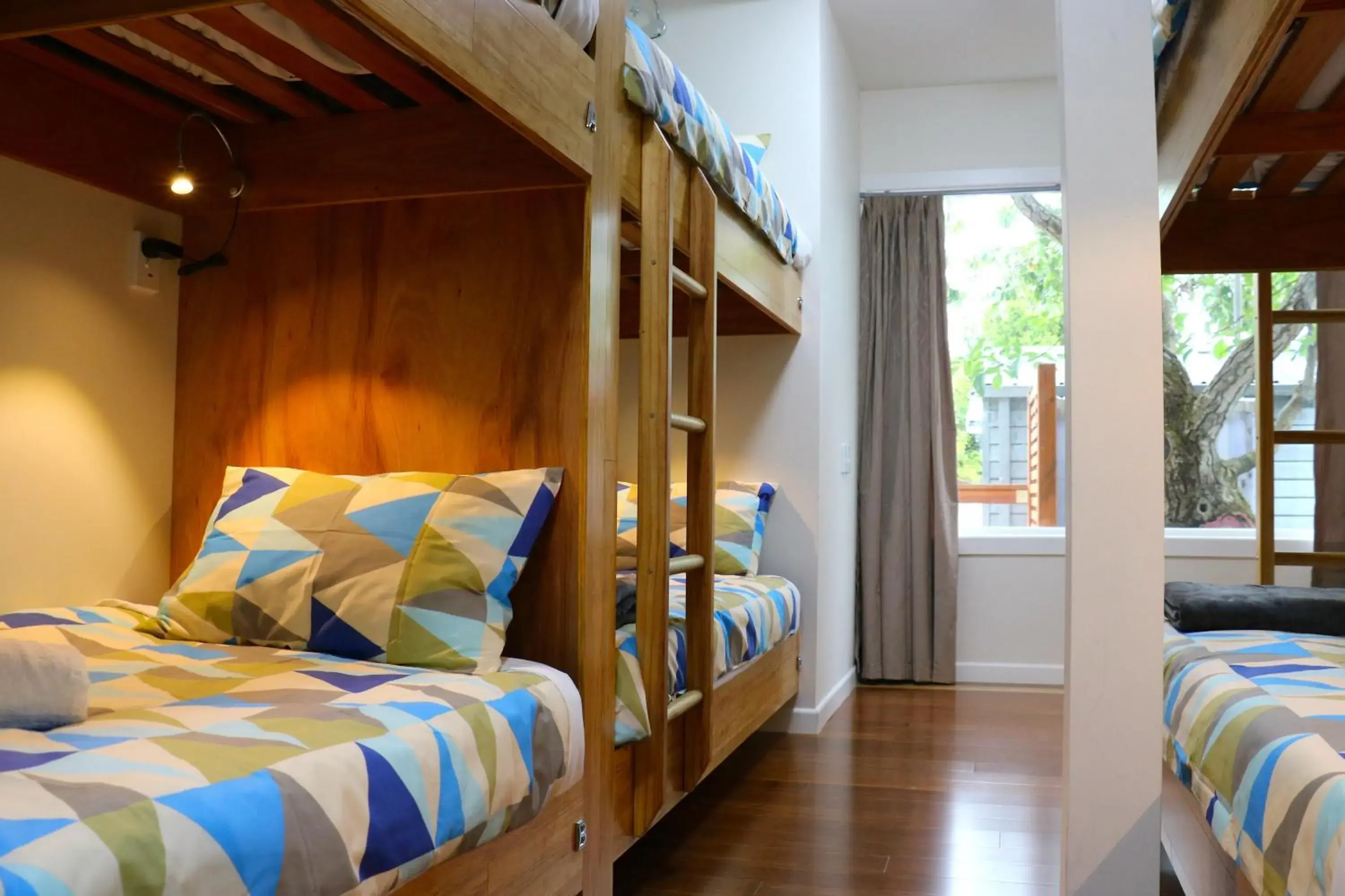 Mixed Dormitory Room - single occupancy in Oxford Queenette Backpackers Mixed Dormitory Room - single occupancy in Oxford Queenette Backpackers