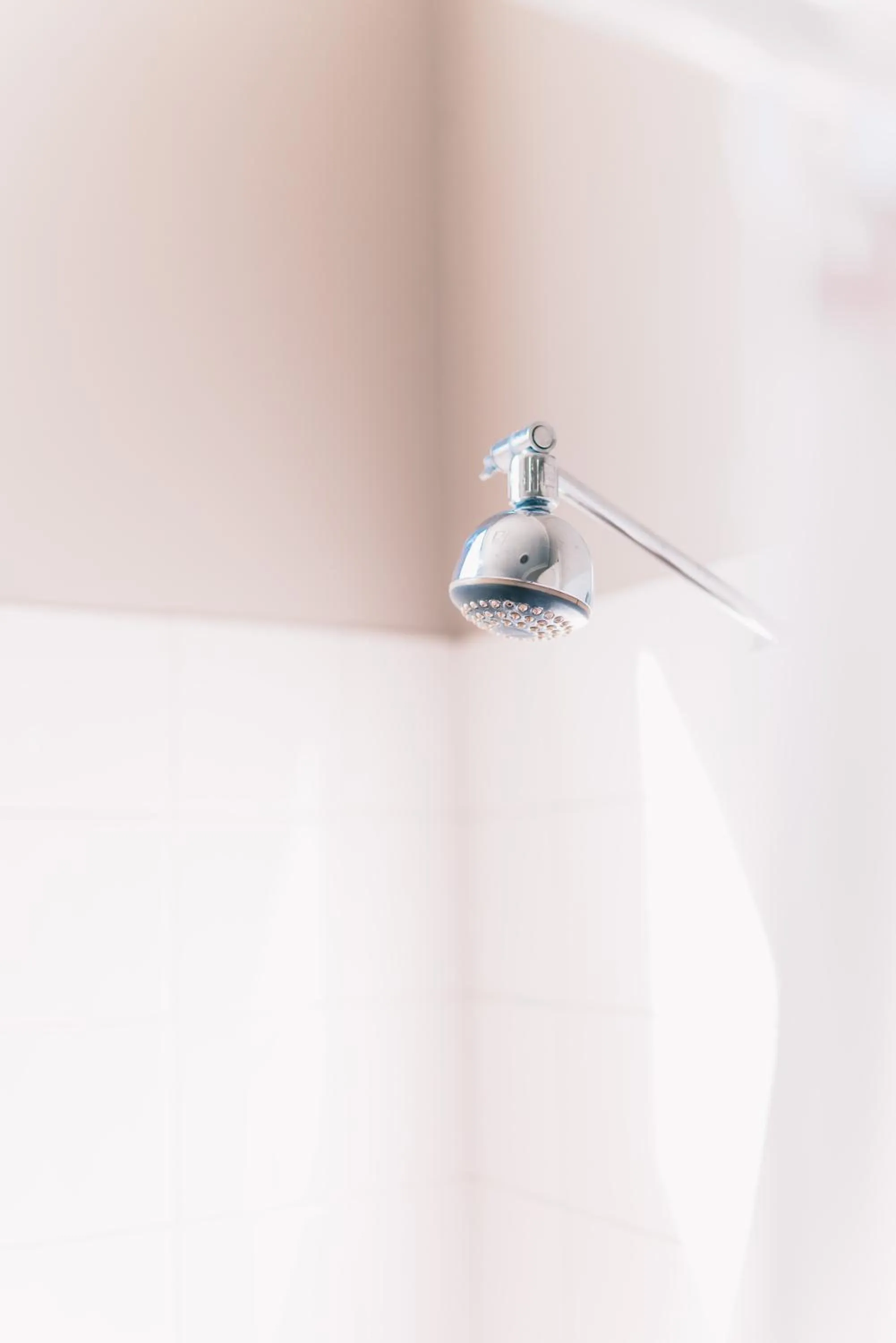 Bathroom in Motel Poinsettia