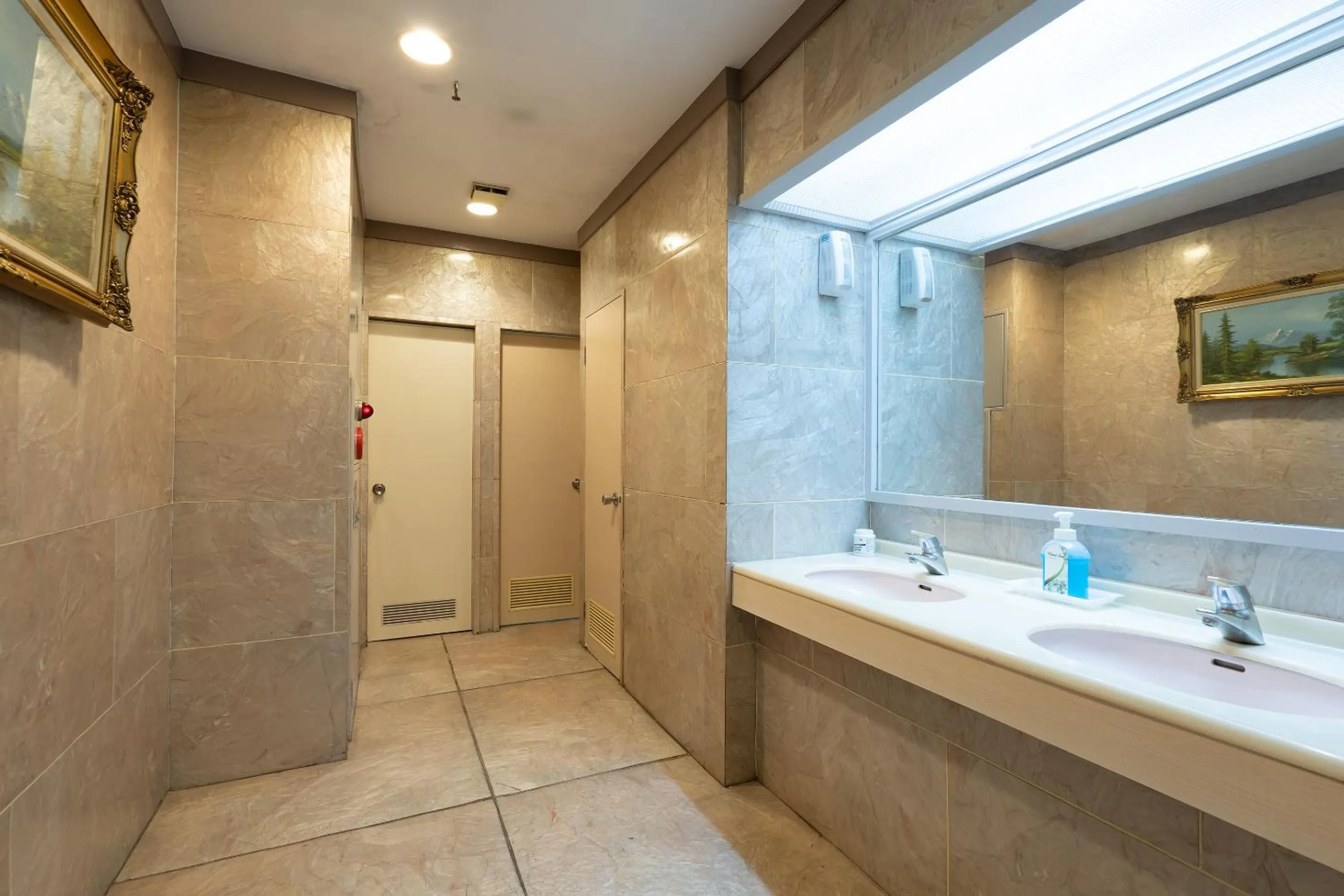 Toilet in Tabist Kinugawa Park Cottage