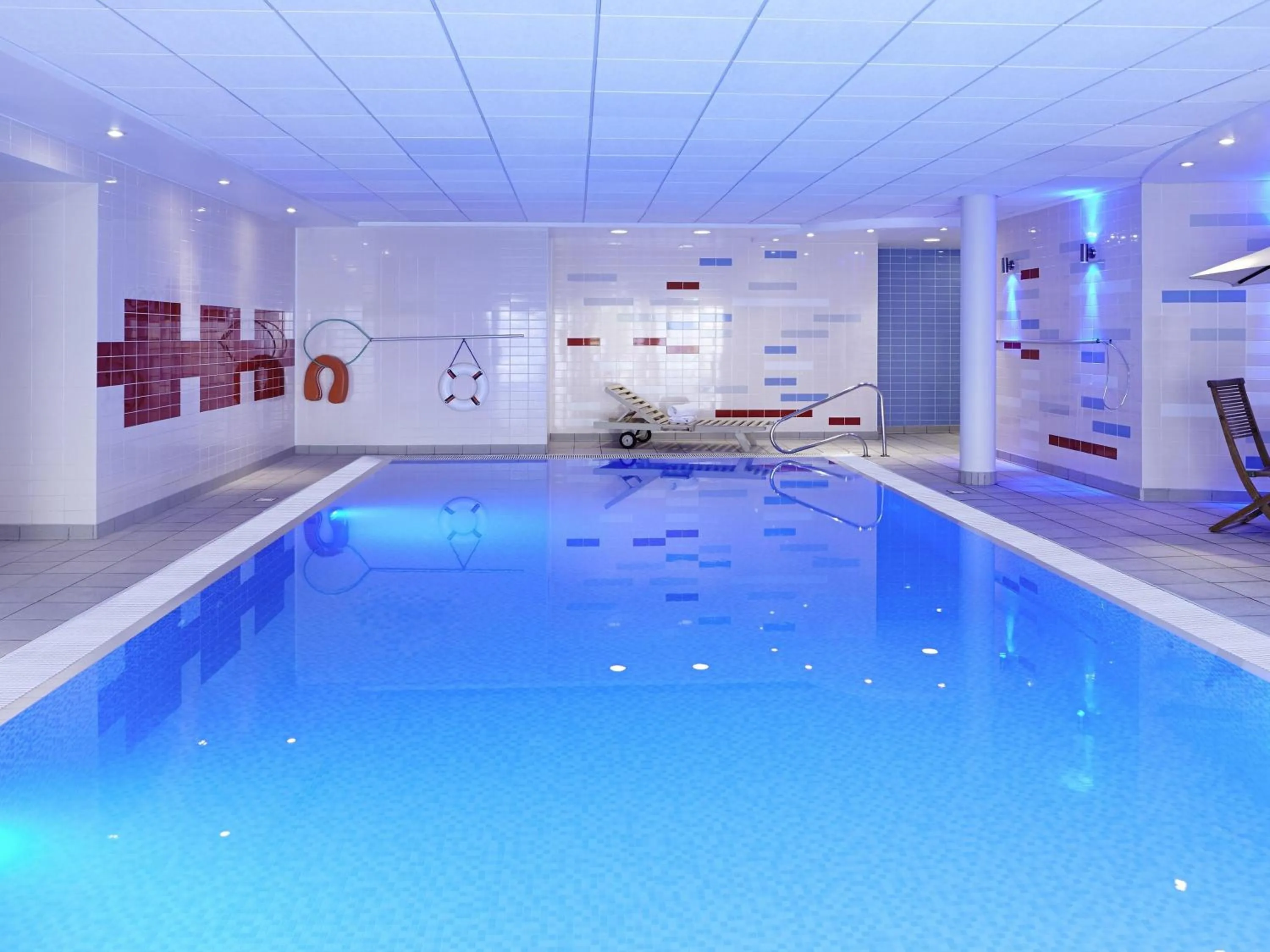 Property building in Novotel Milton Keynes