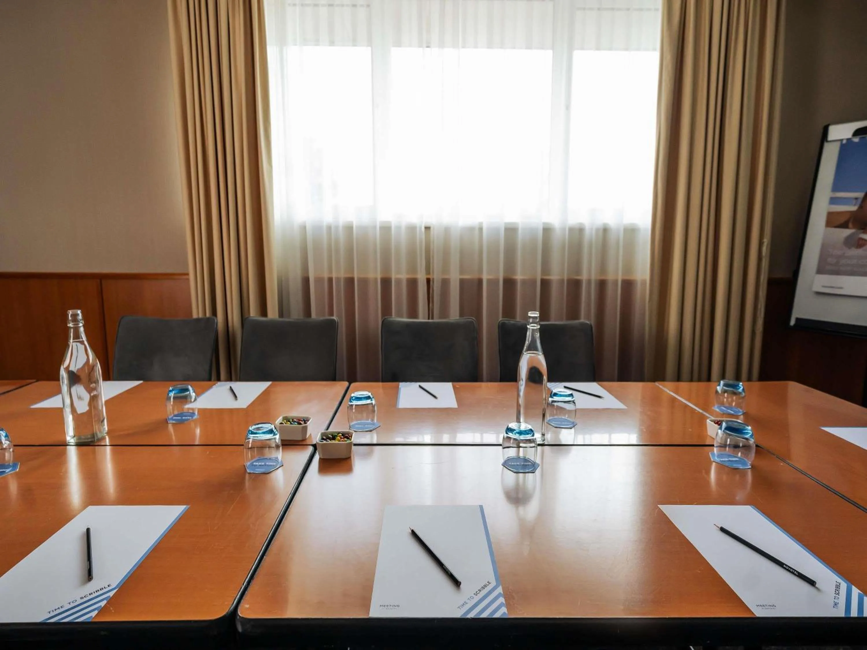 Meeting/conference room in Novotel Milton Keynes