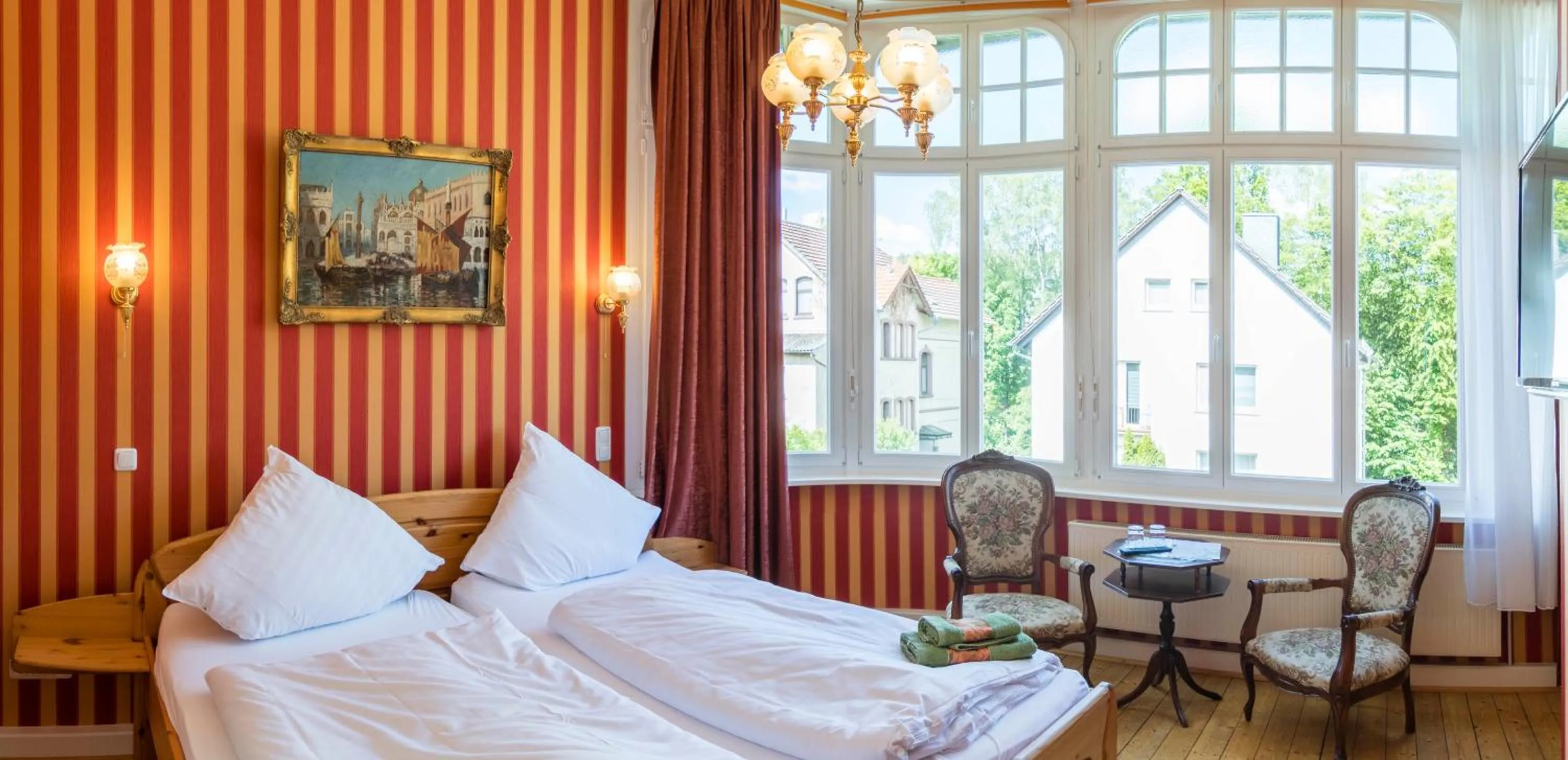 Photo of the whole room in Gästehaus Musmann