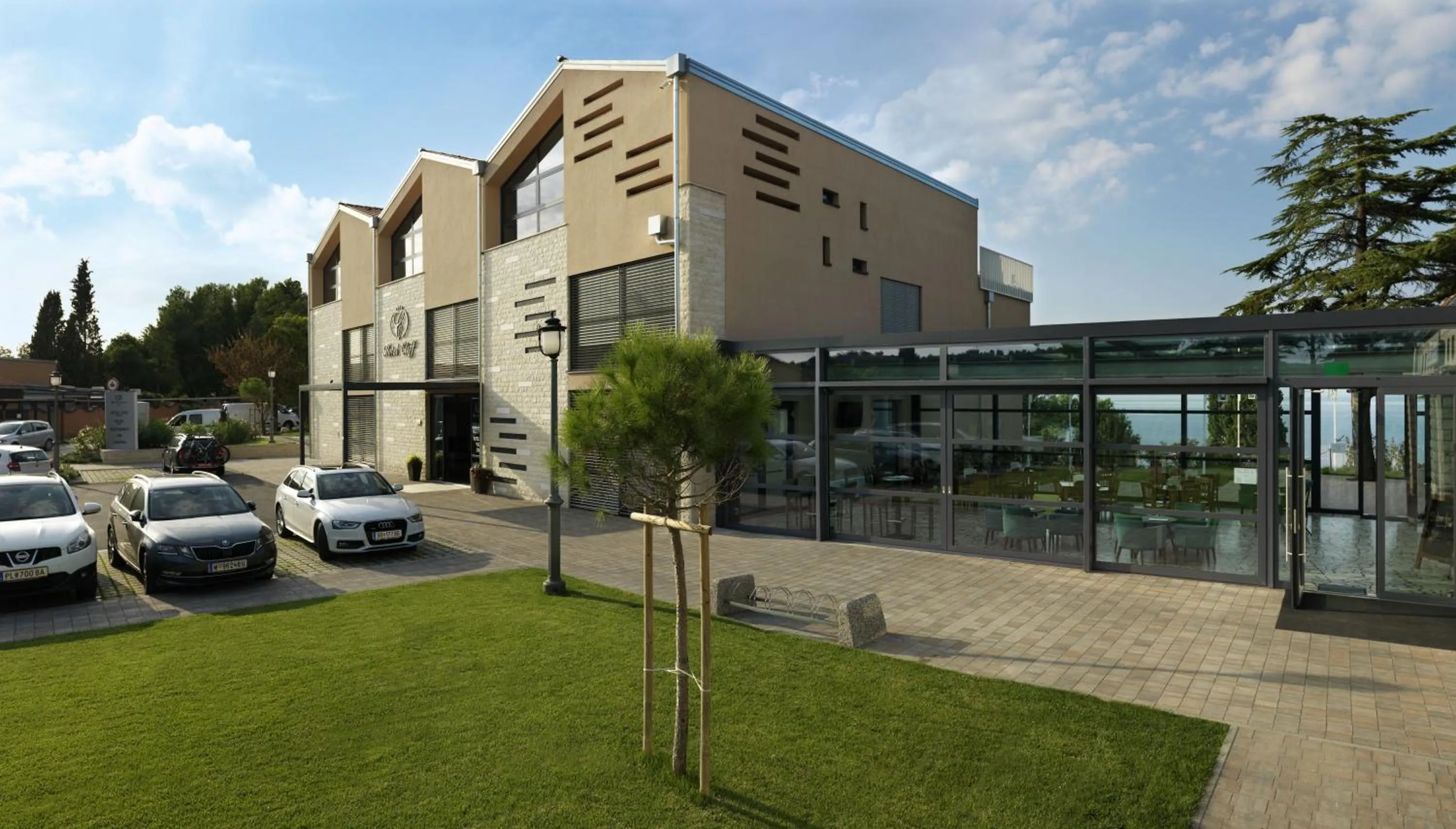 Property building in Hotel Cliff Belvedere