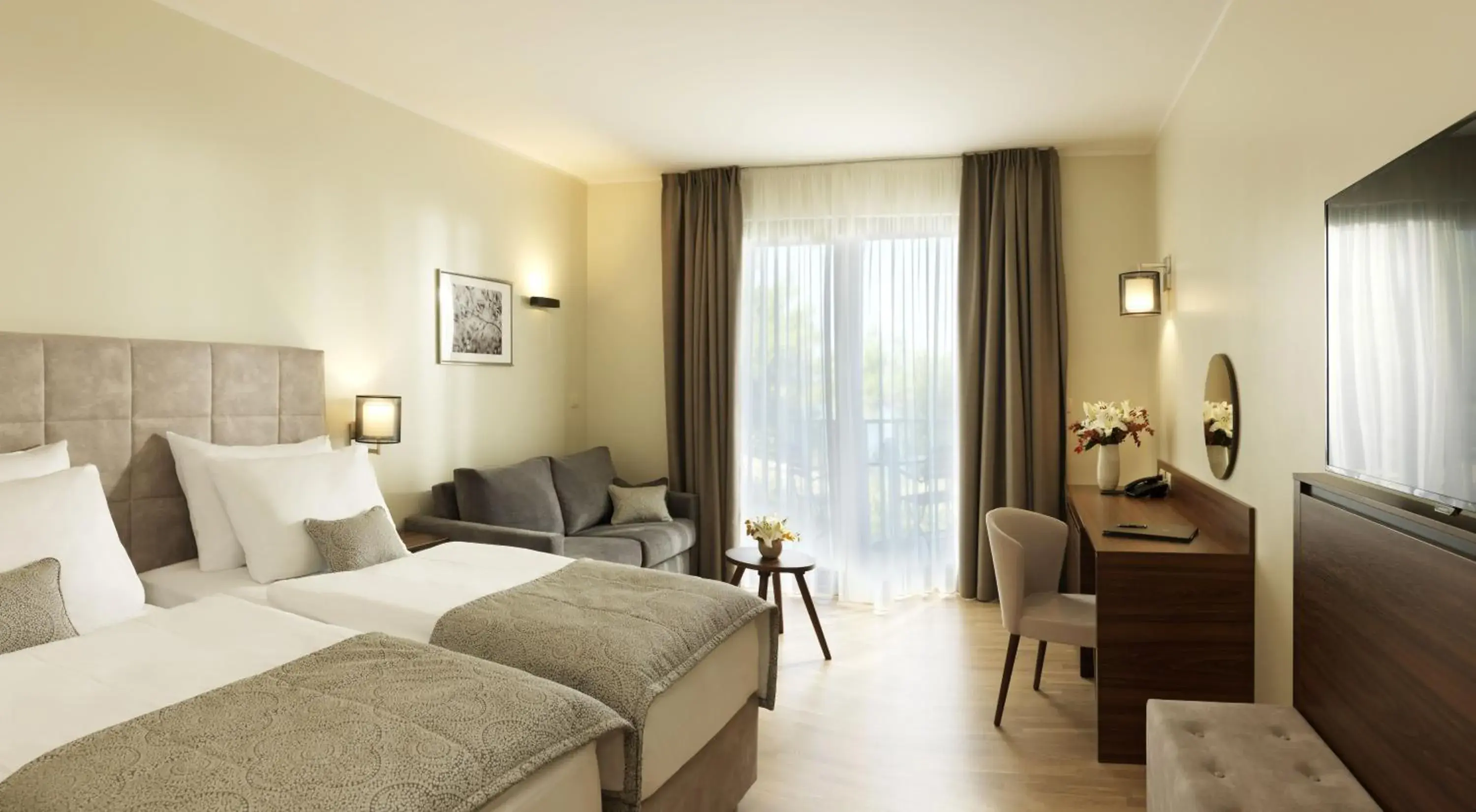 Superior Double or Twin Room with Balcony and Sea View in Hotel Cliff Belvedere Superior Double or Twin Room with Balcony and Sea View in Hotel Cliff Belvedere