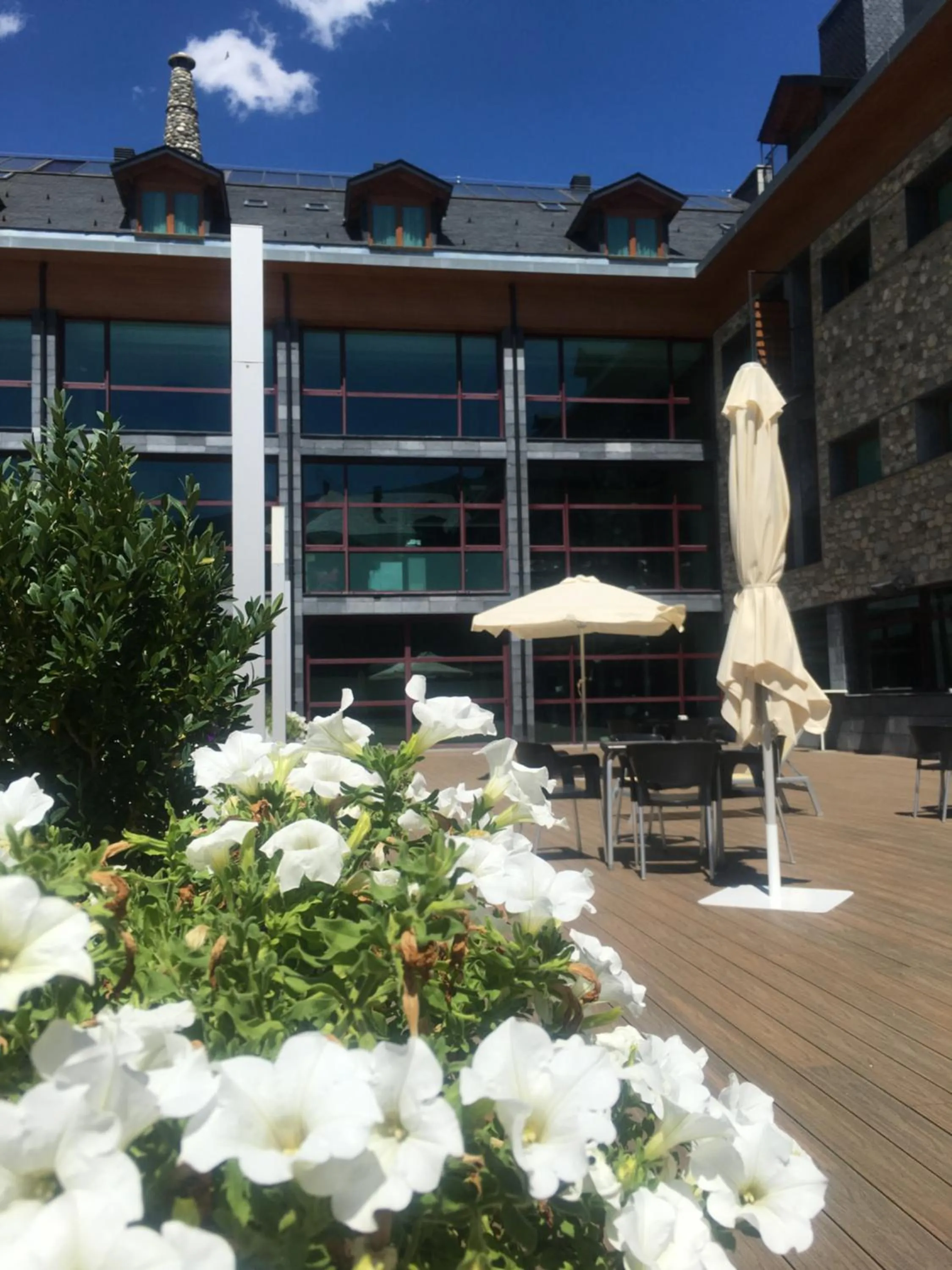 Solarium in SOMMOS Hotel Aneto