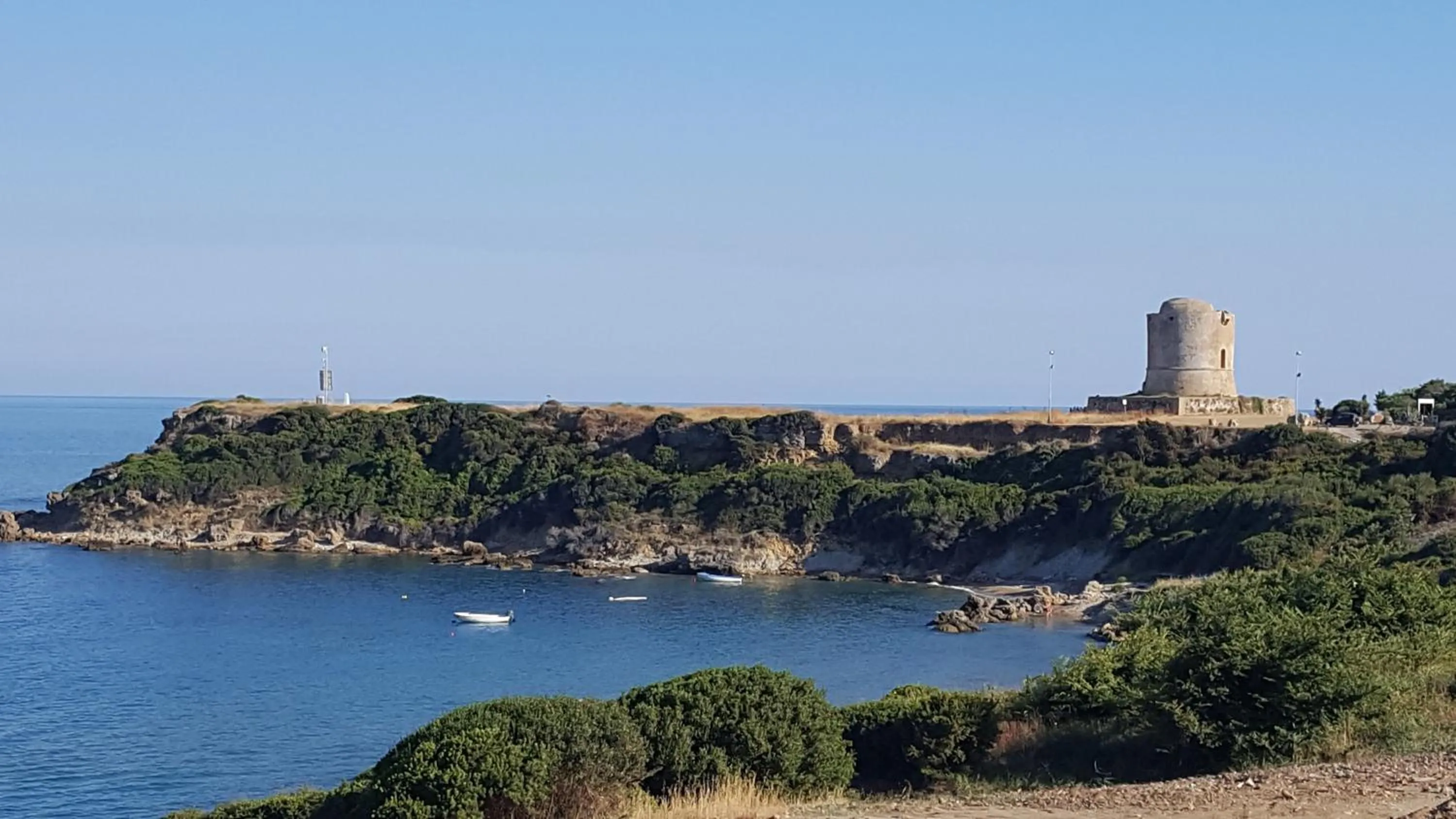 Beach in Residence "Il Faro"