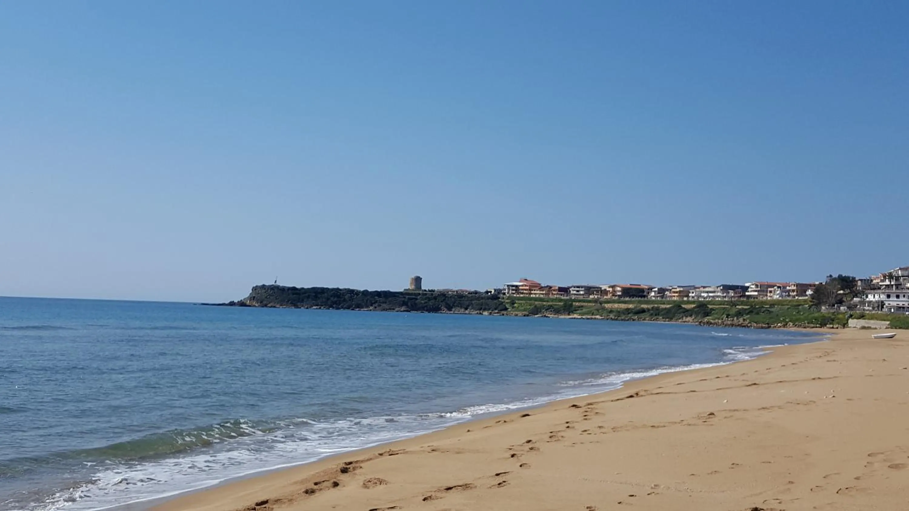 Beach in Residence "Il Faro"