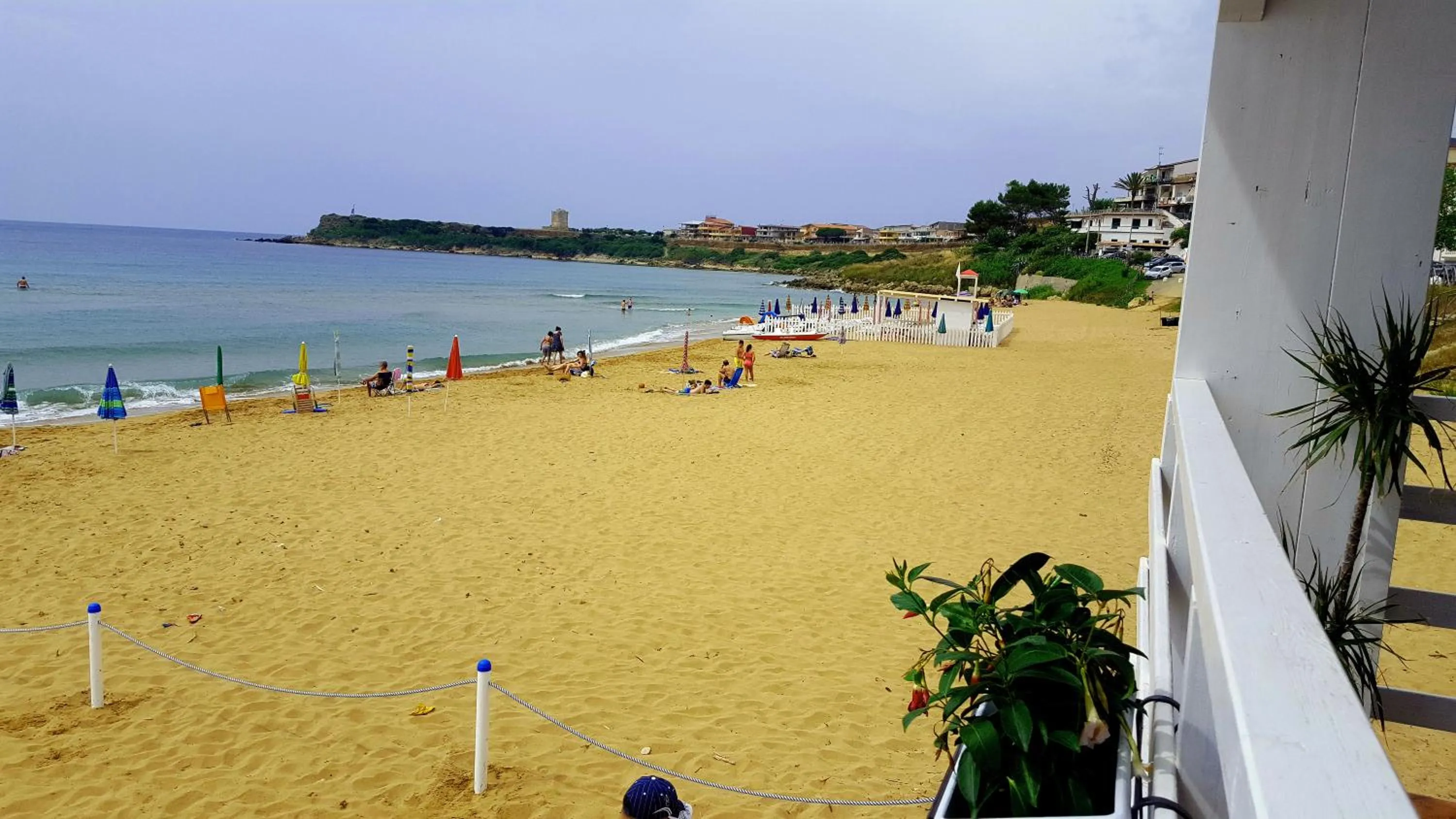 Beach in Residence "Il Faro"