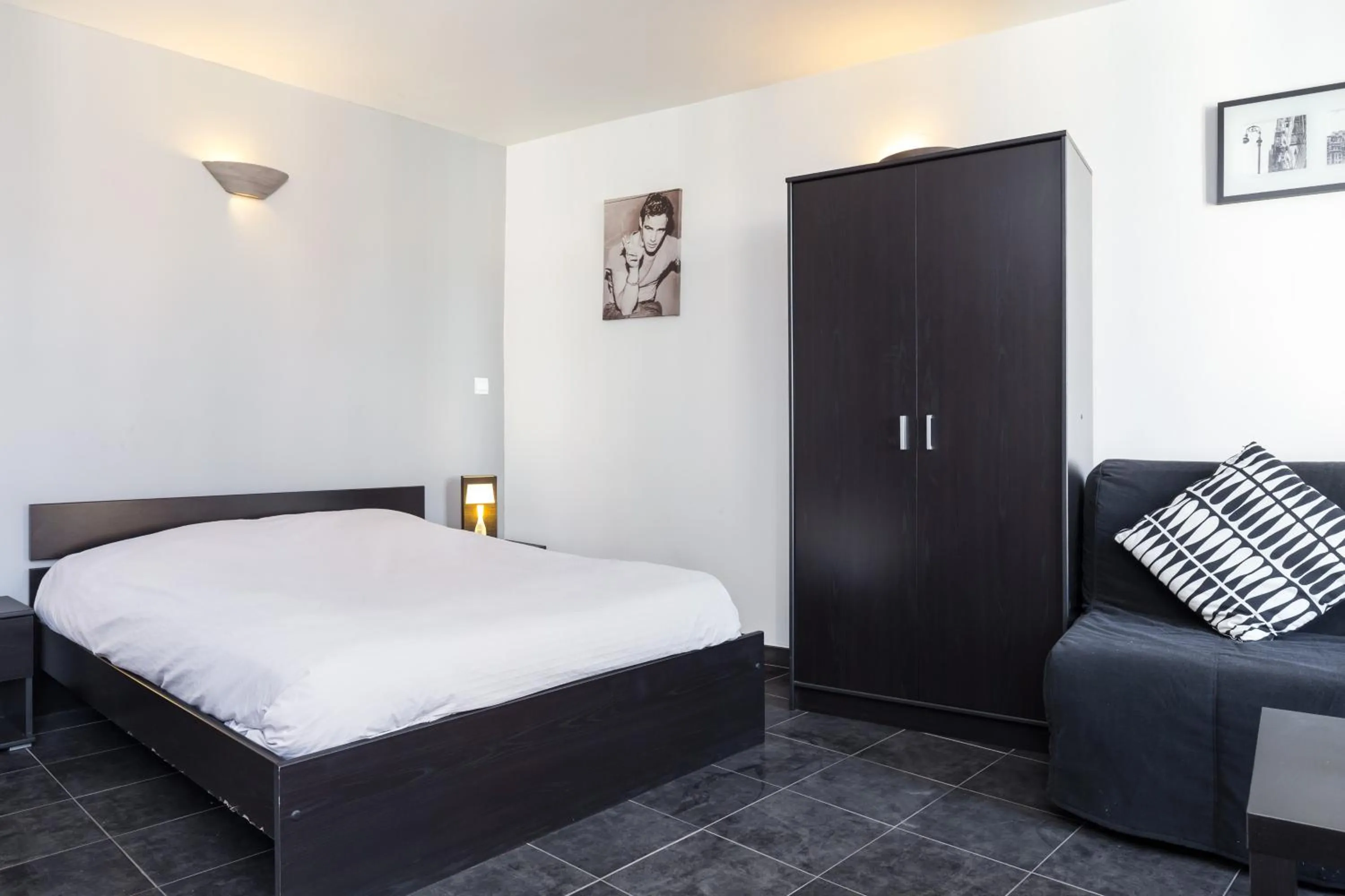 Bedroom, Bed in Florella Maréchal Joffre