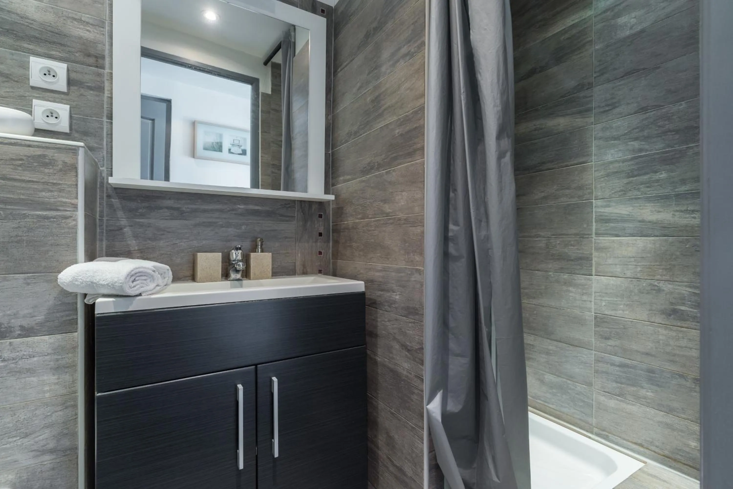 Bathroom in Florella Maréchal Joffre