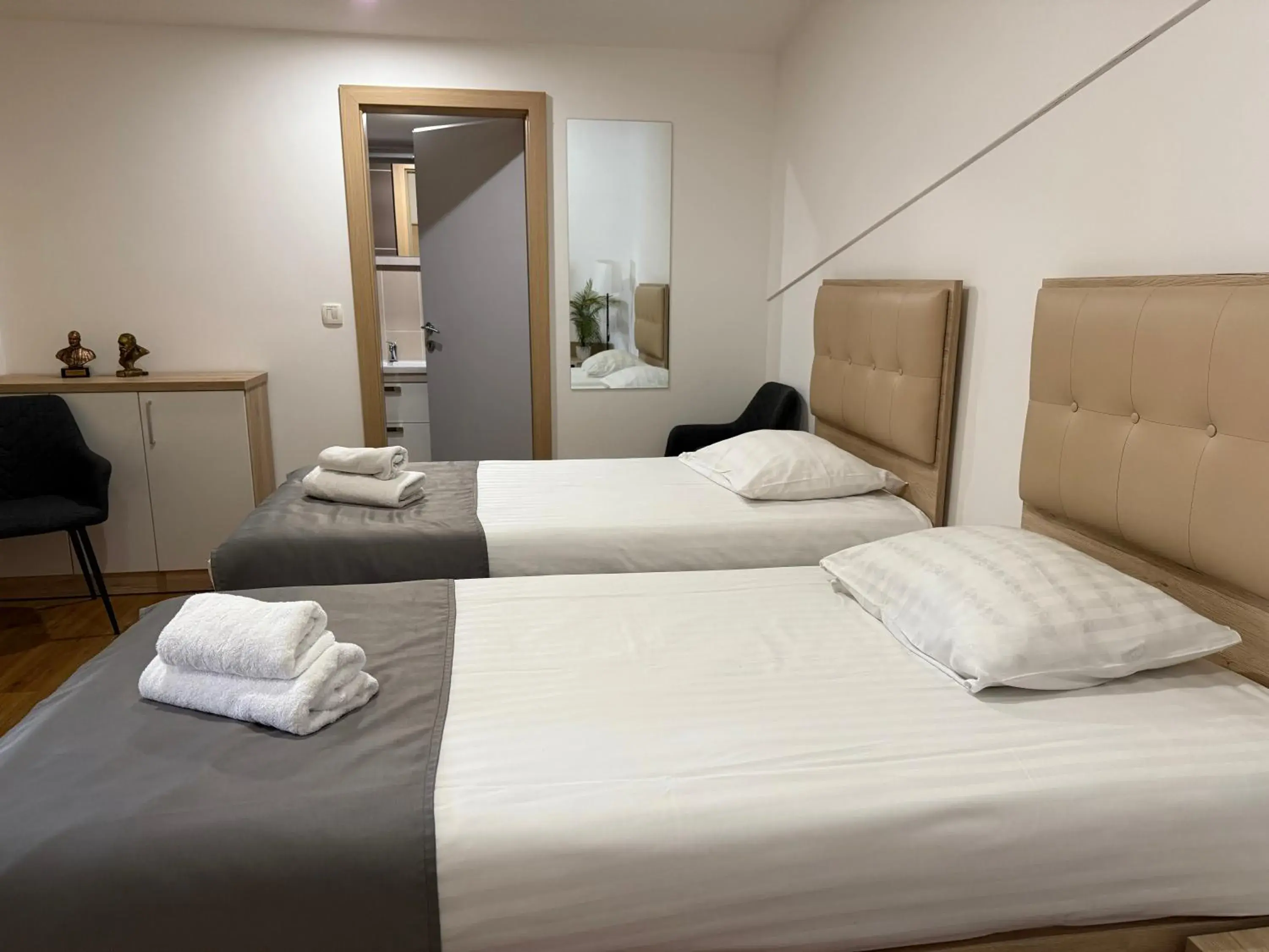 Twin Room - single occupancy in Hotel Dolenjc Twin Room - single occupancy in Hotel Dolenjc