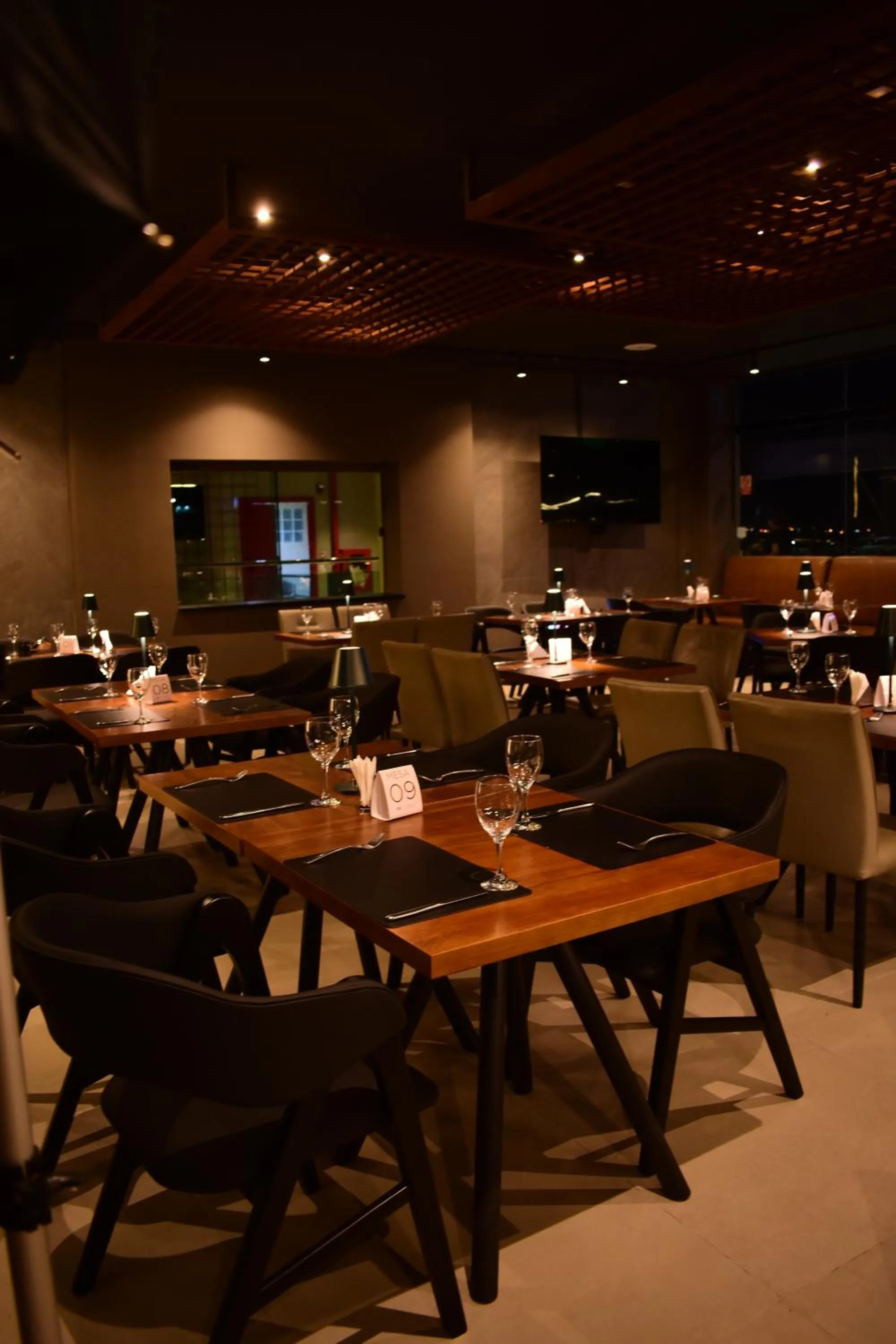 Restaurant/places to eat in Howard Johnson Ciudad del Este