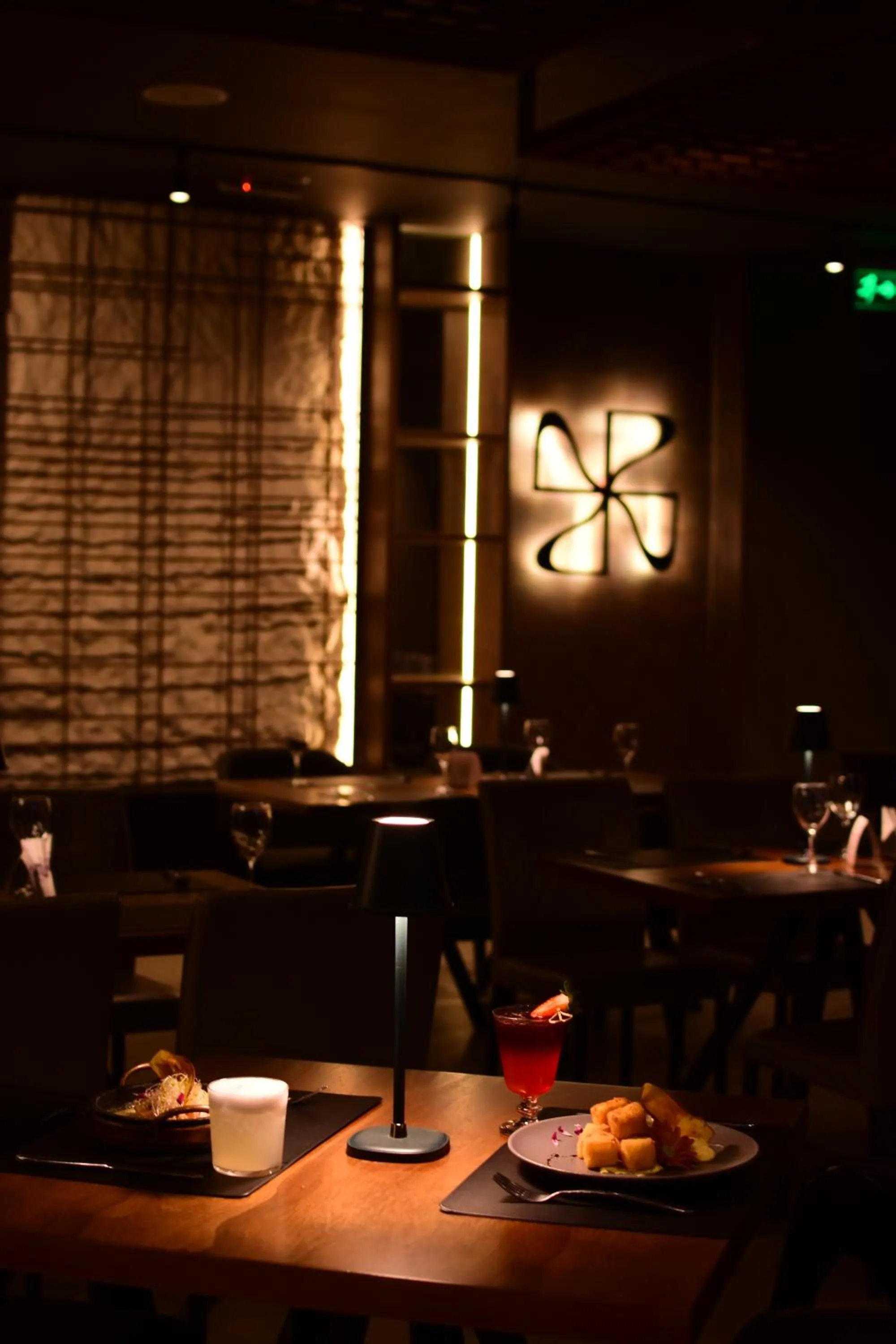 Restaurant/places to eat in Howard Johnson Ciudad del Este