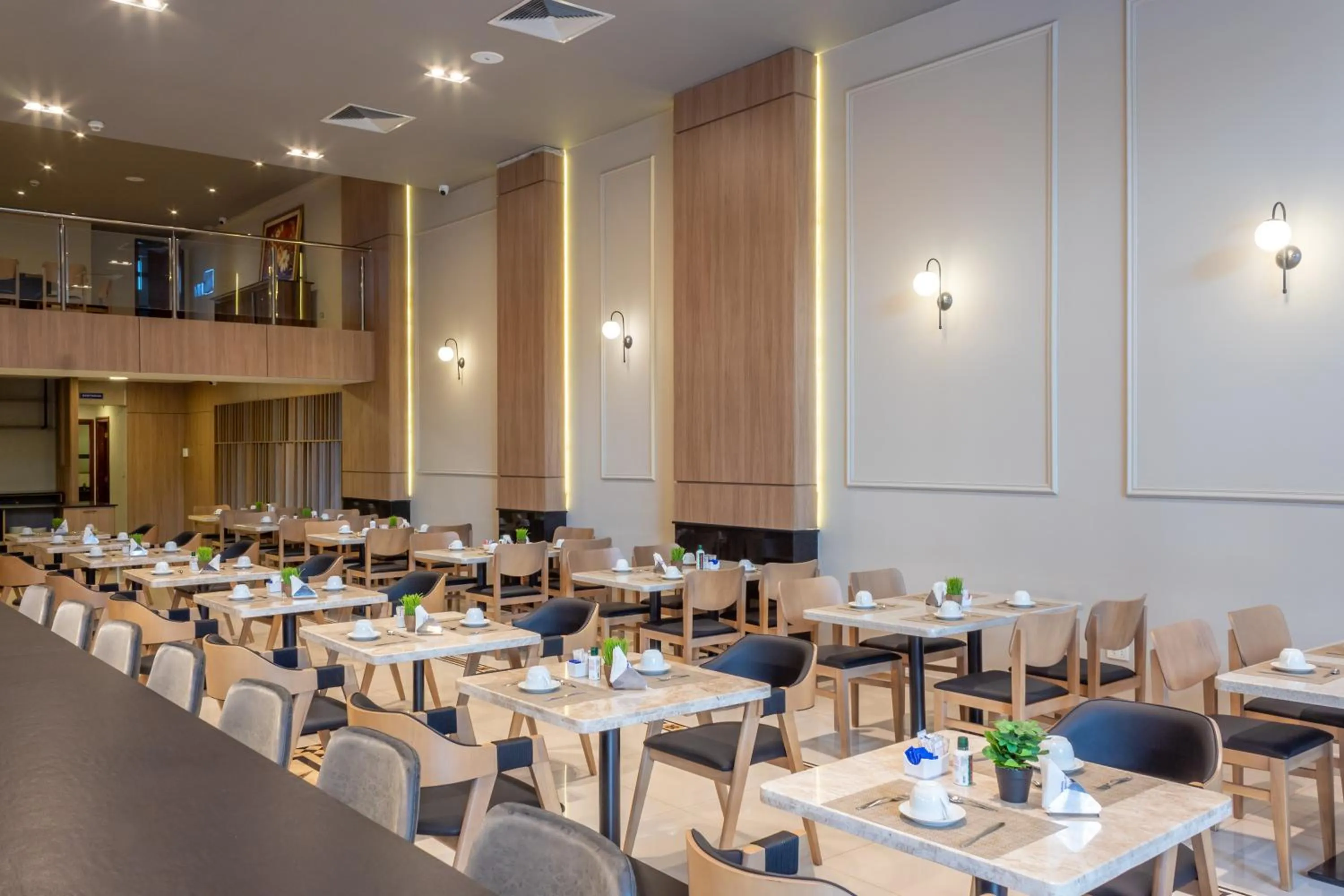 Restaurant/places to eat in Howard Johnson Ciudad del Este